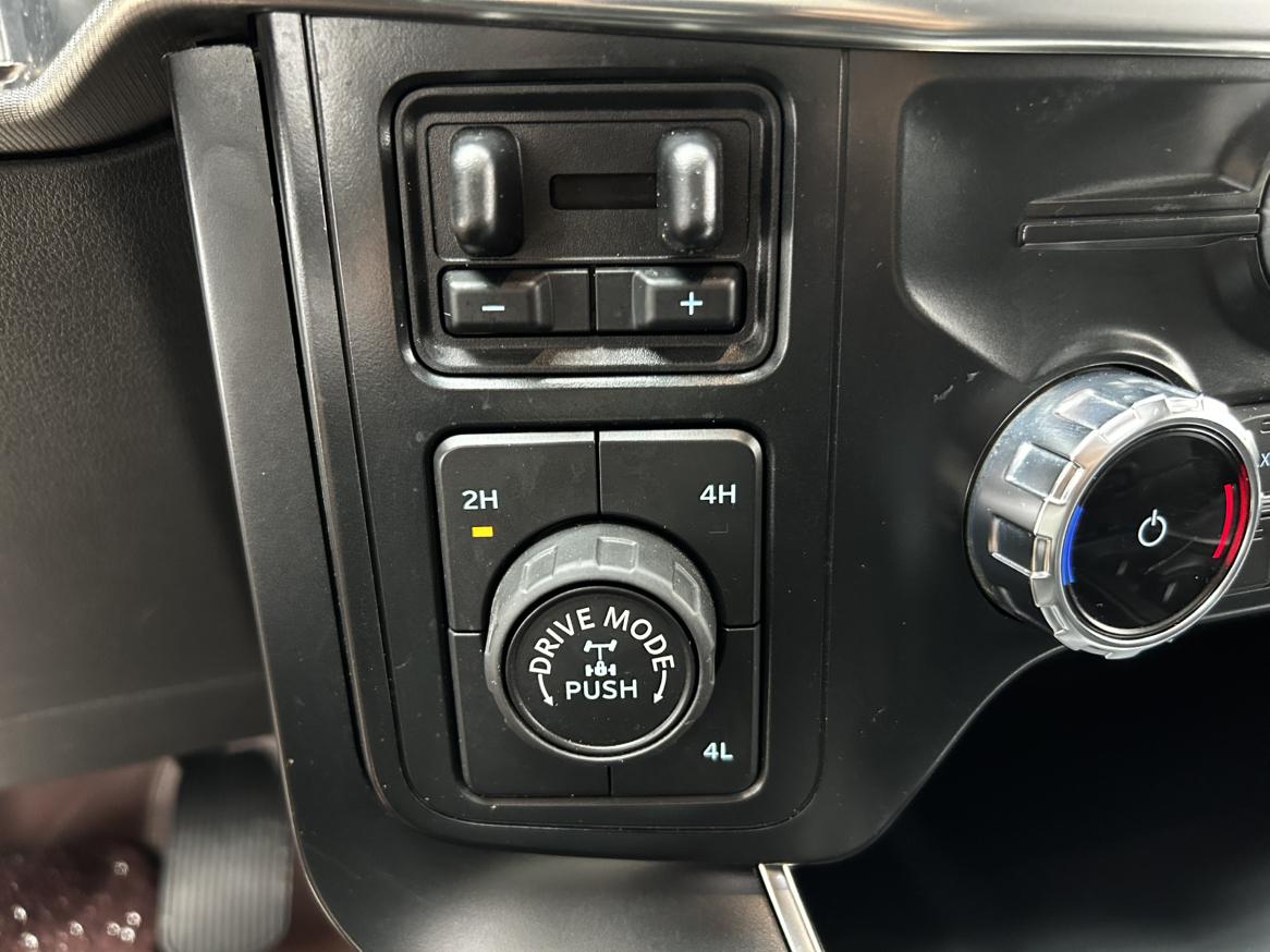Ford F-150 2023 thumb 6