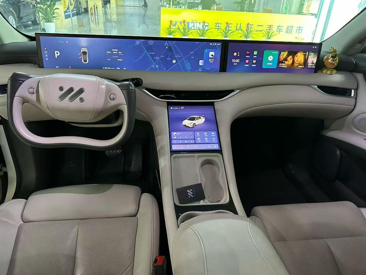 IM Motors (Zhiji) LS6 2023 thumb 5