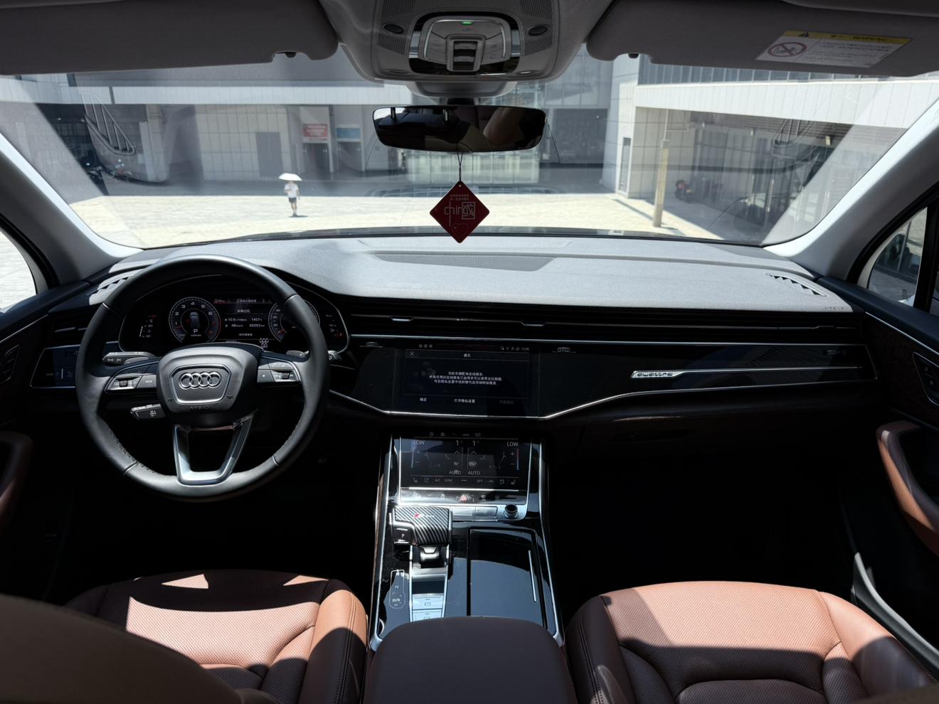Audi Q7 2022 thumb 7