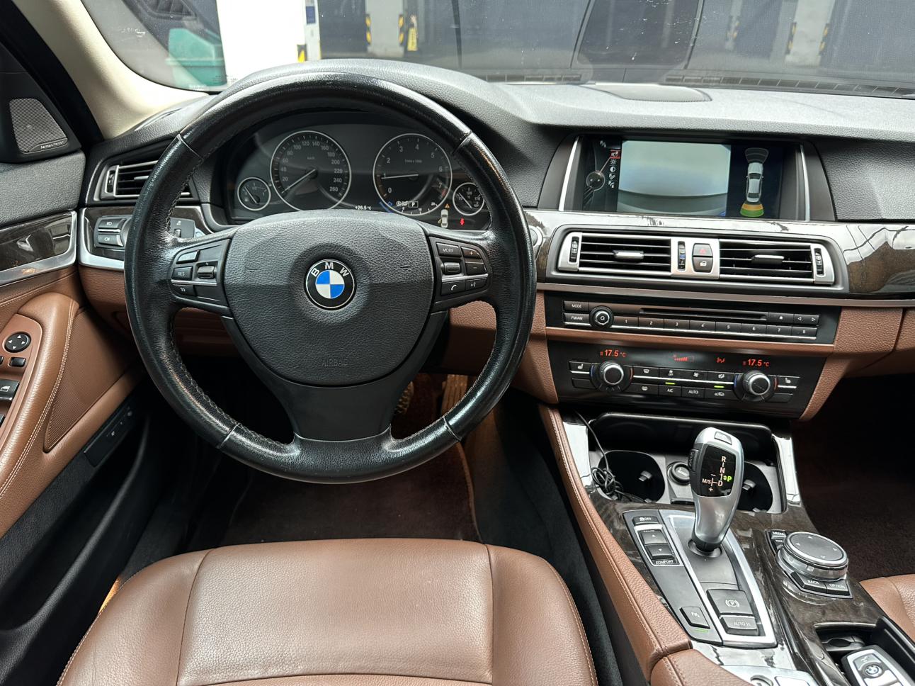 BMW 5 серии 2014 thumb 6