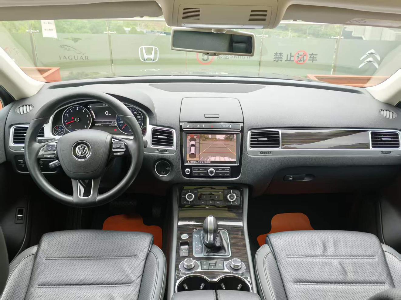Volkswagen Touareg 2017 thumb 5