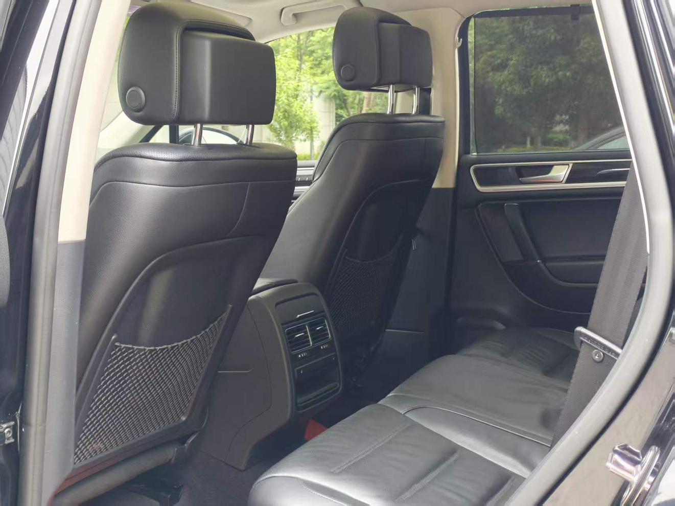 Volkswagen Touareg 2017 thumb 7