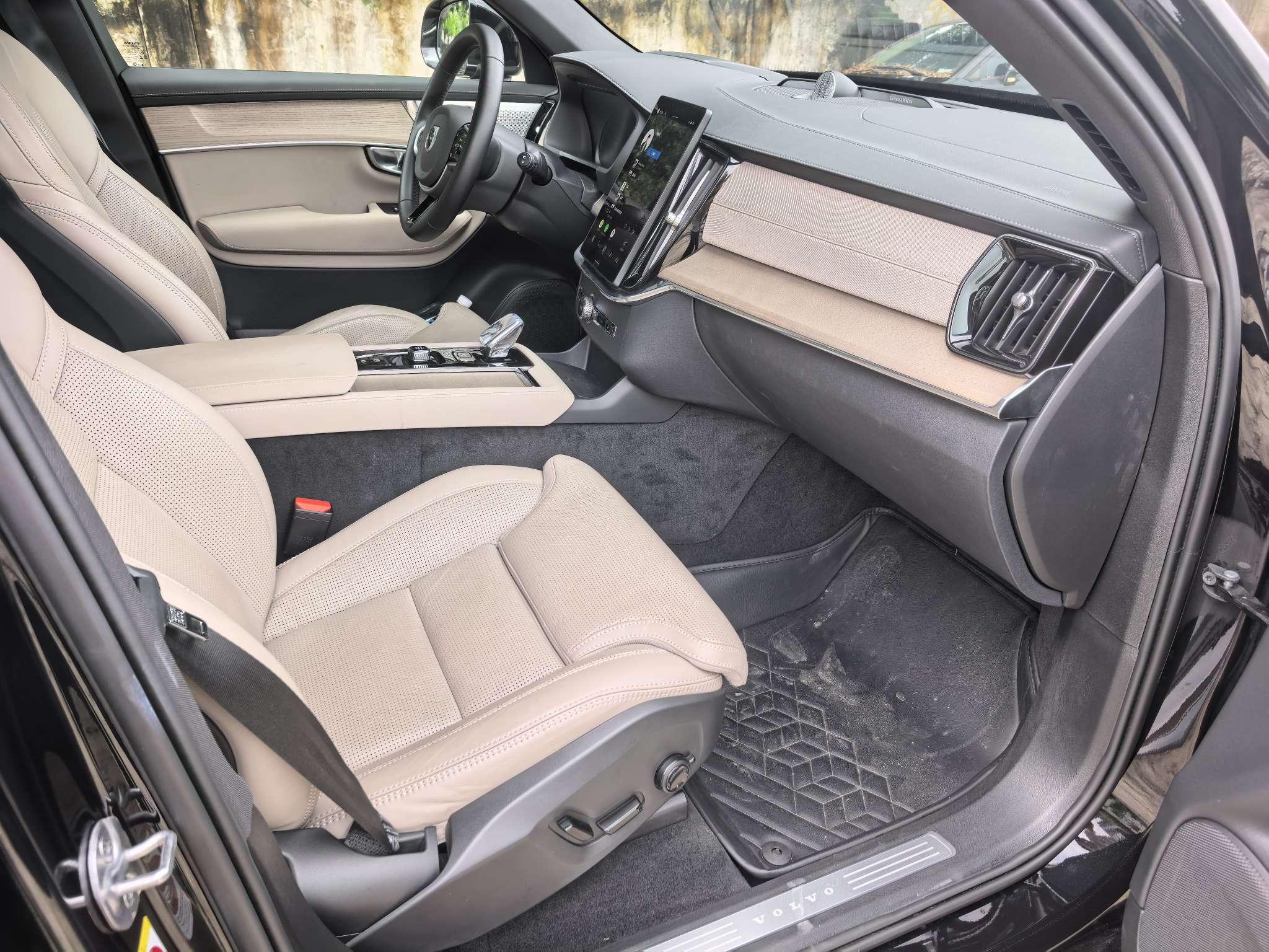 Volvo XC90 2025 thumb 6