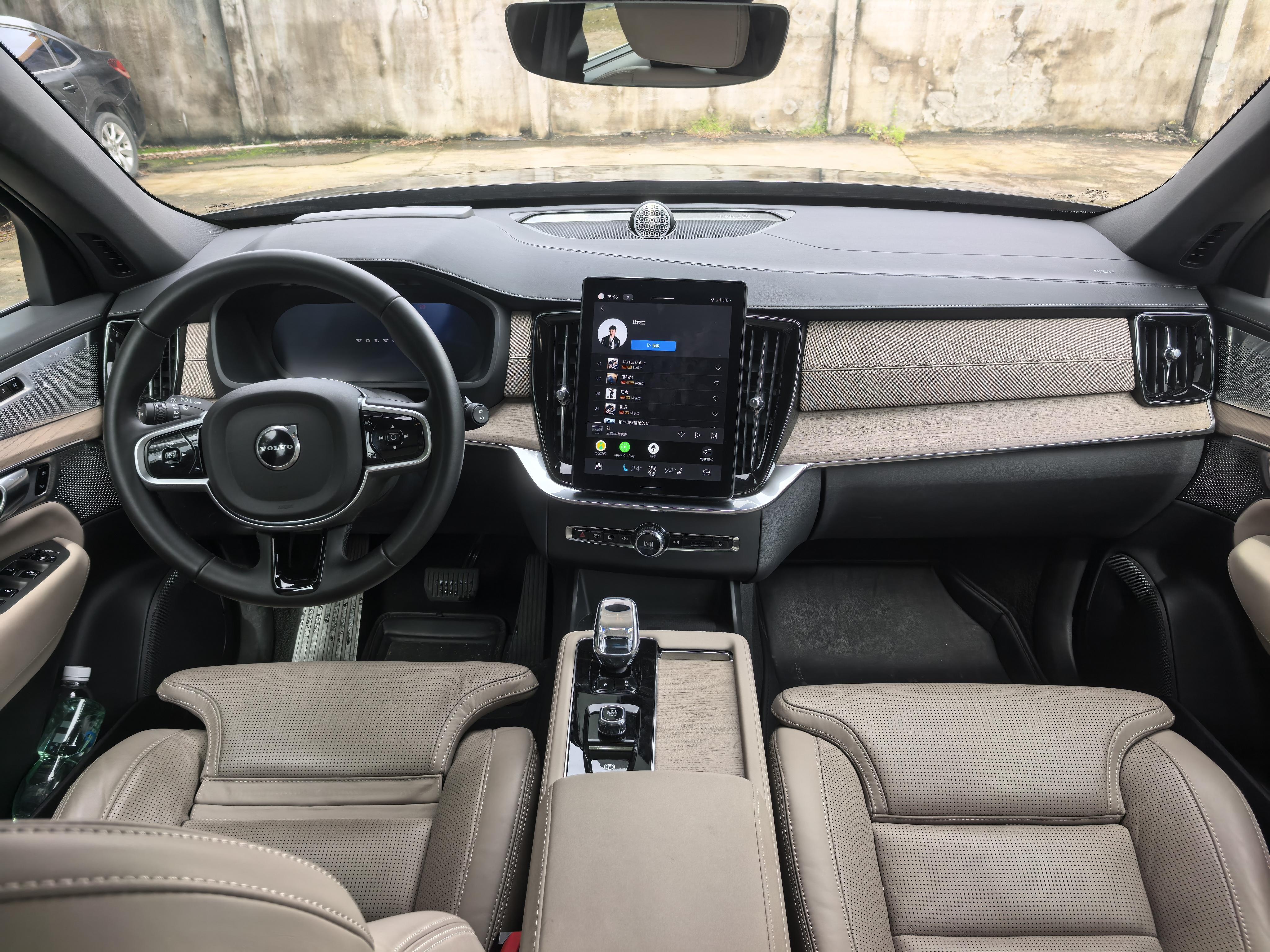 Volvo XC90 2025 thumb 9