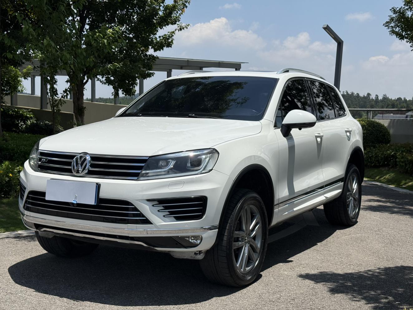 Volkswagen Touareg 2016 thumb 8