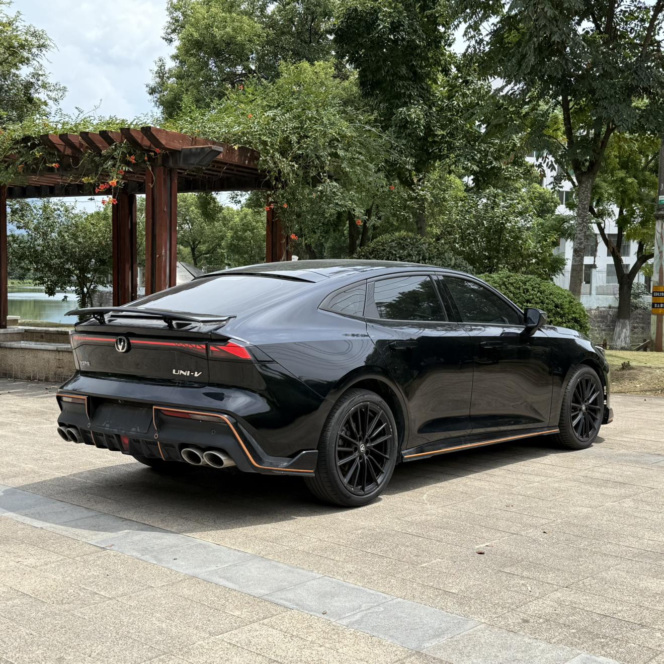 Changan UNI-V 2023 thumb 4