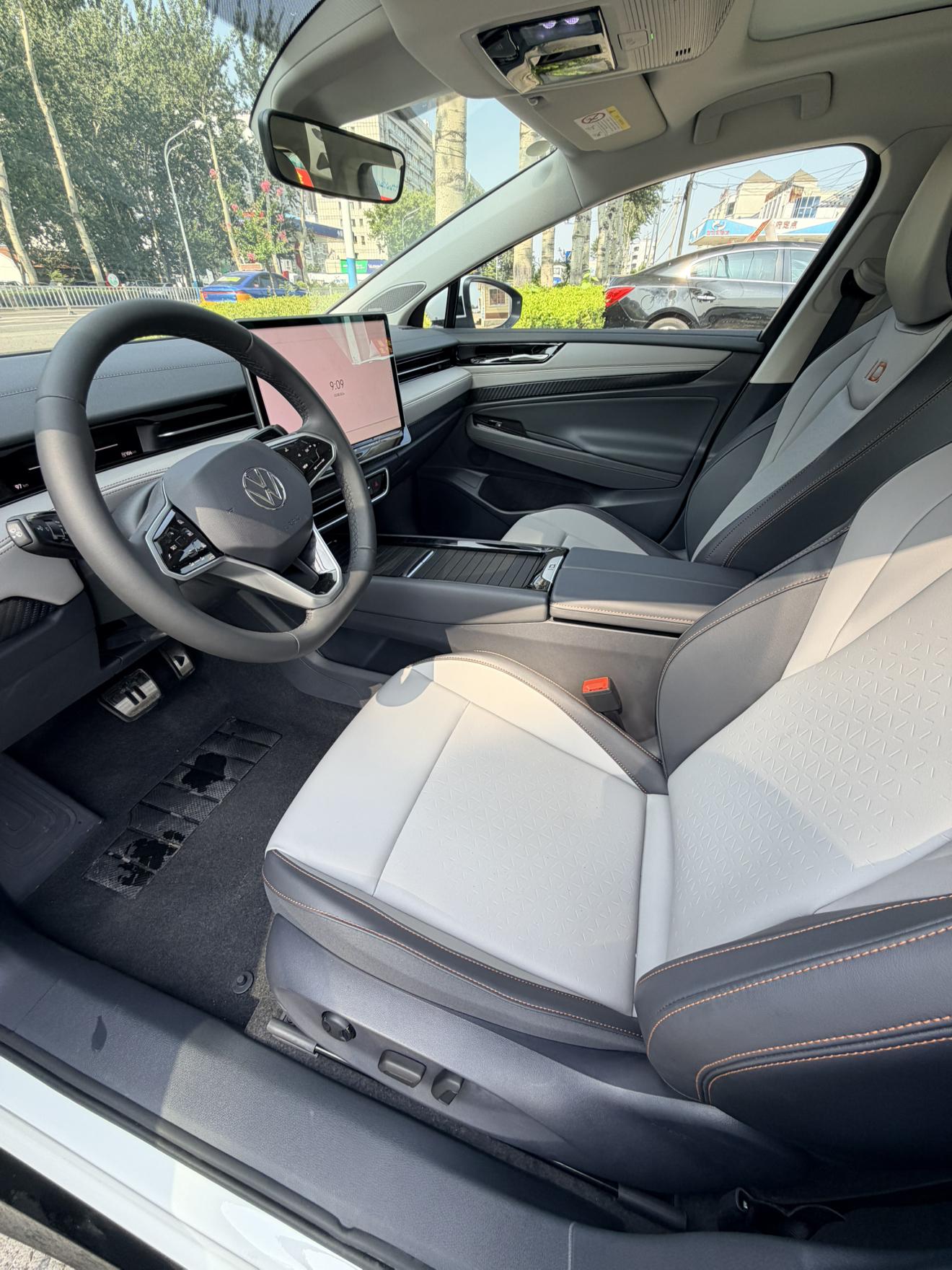 Volkswagen ID.7 2024 thumb 5