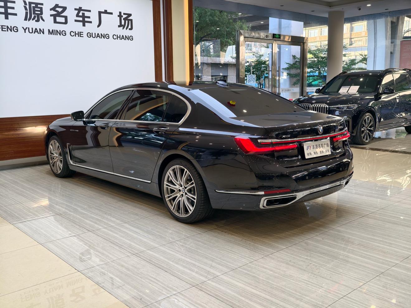 BMW 7 серии 2021 thumb 3