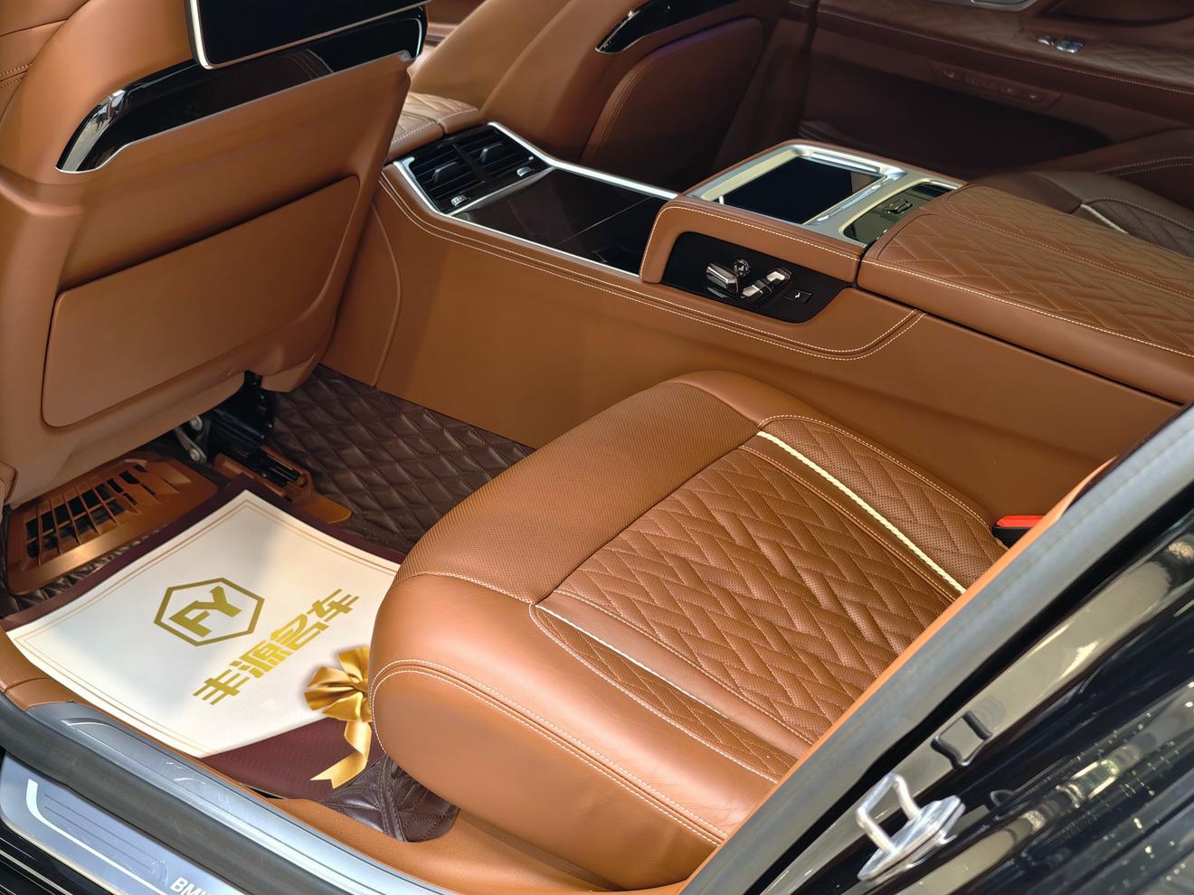 BMW 7 серии 2021 thumb 9