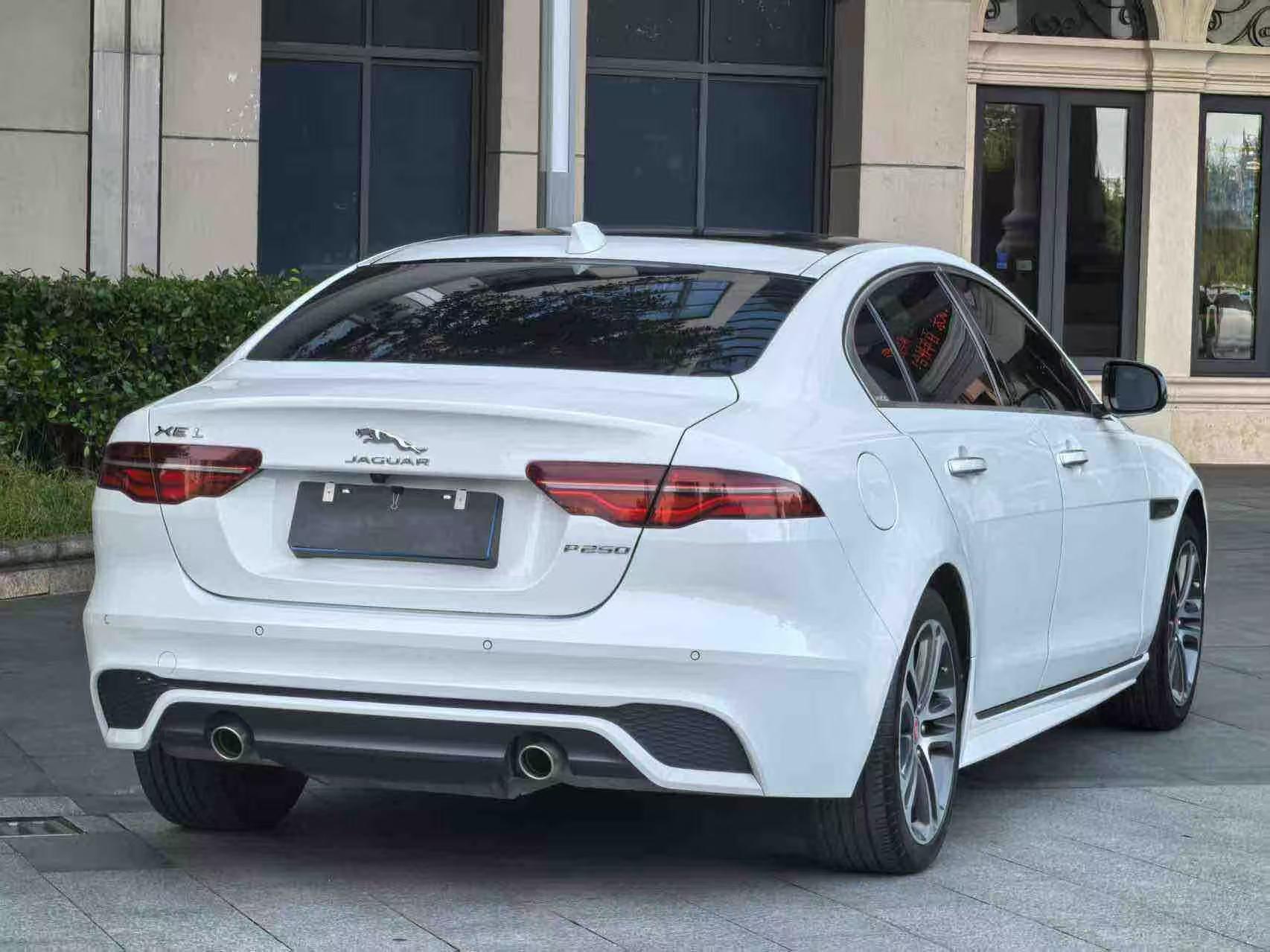 Jaguar XEL 2020 thumb 4