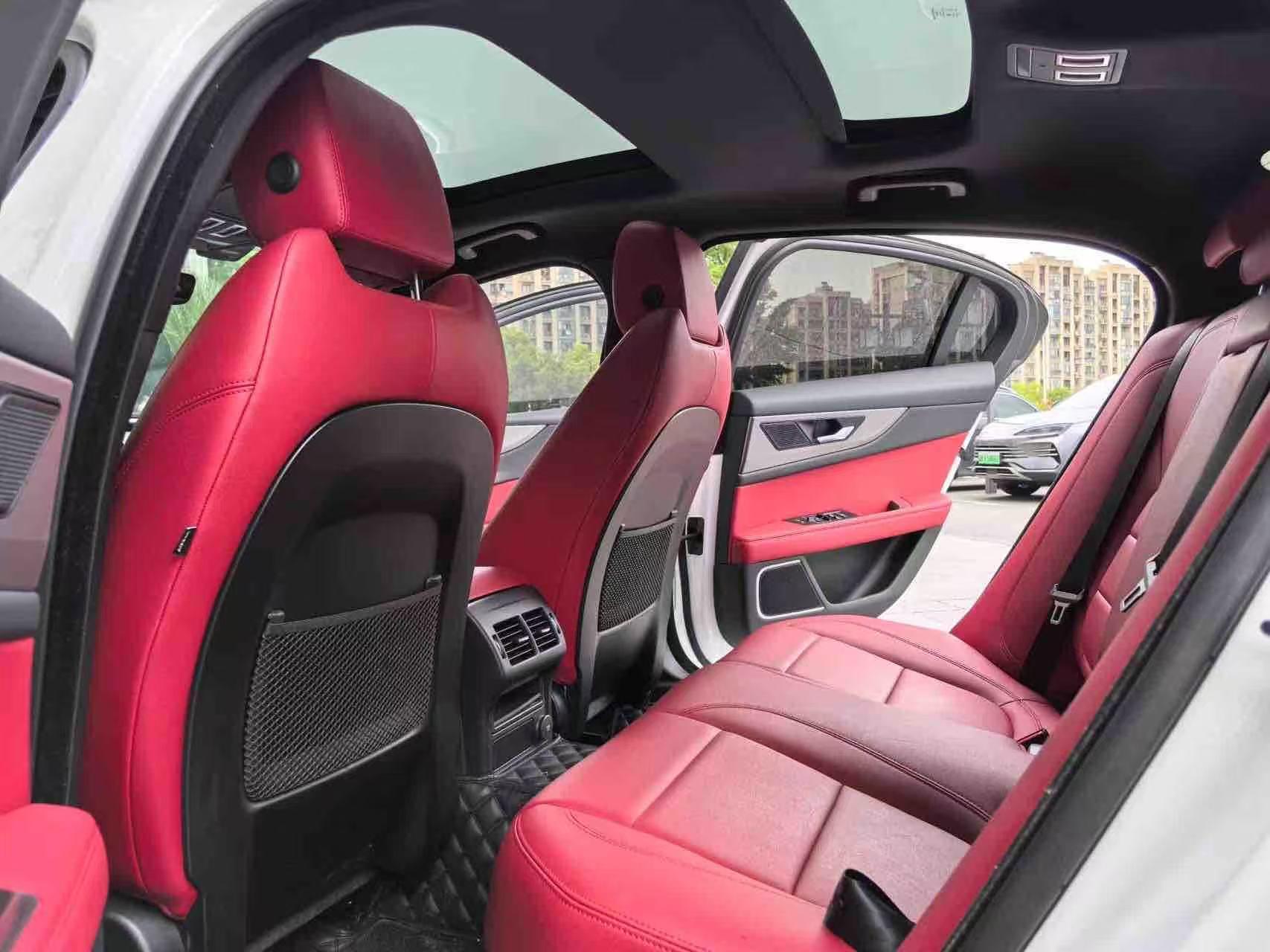 Jaguar XEL 2020 thumb 7
