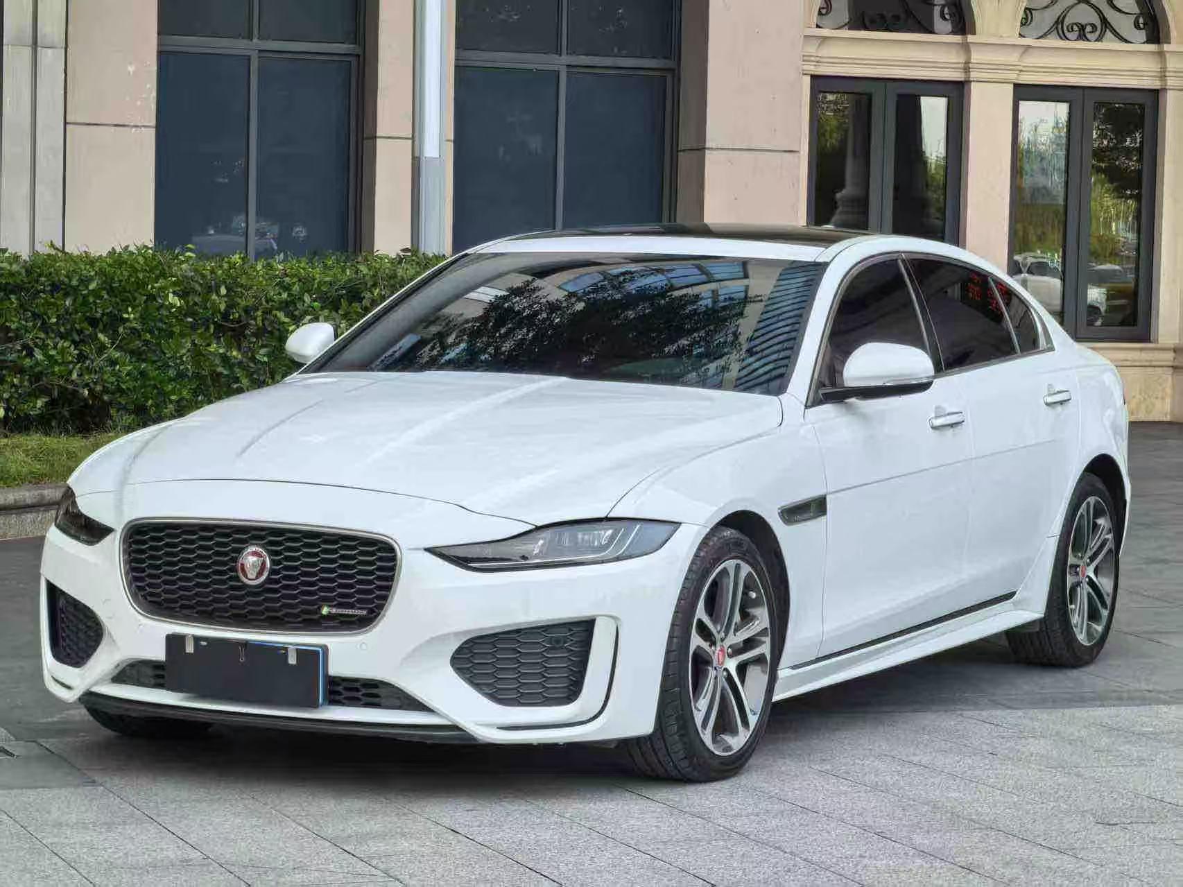 Jaguar XEL 2020 thumb 8