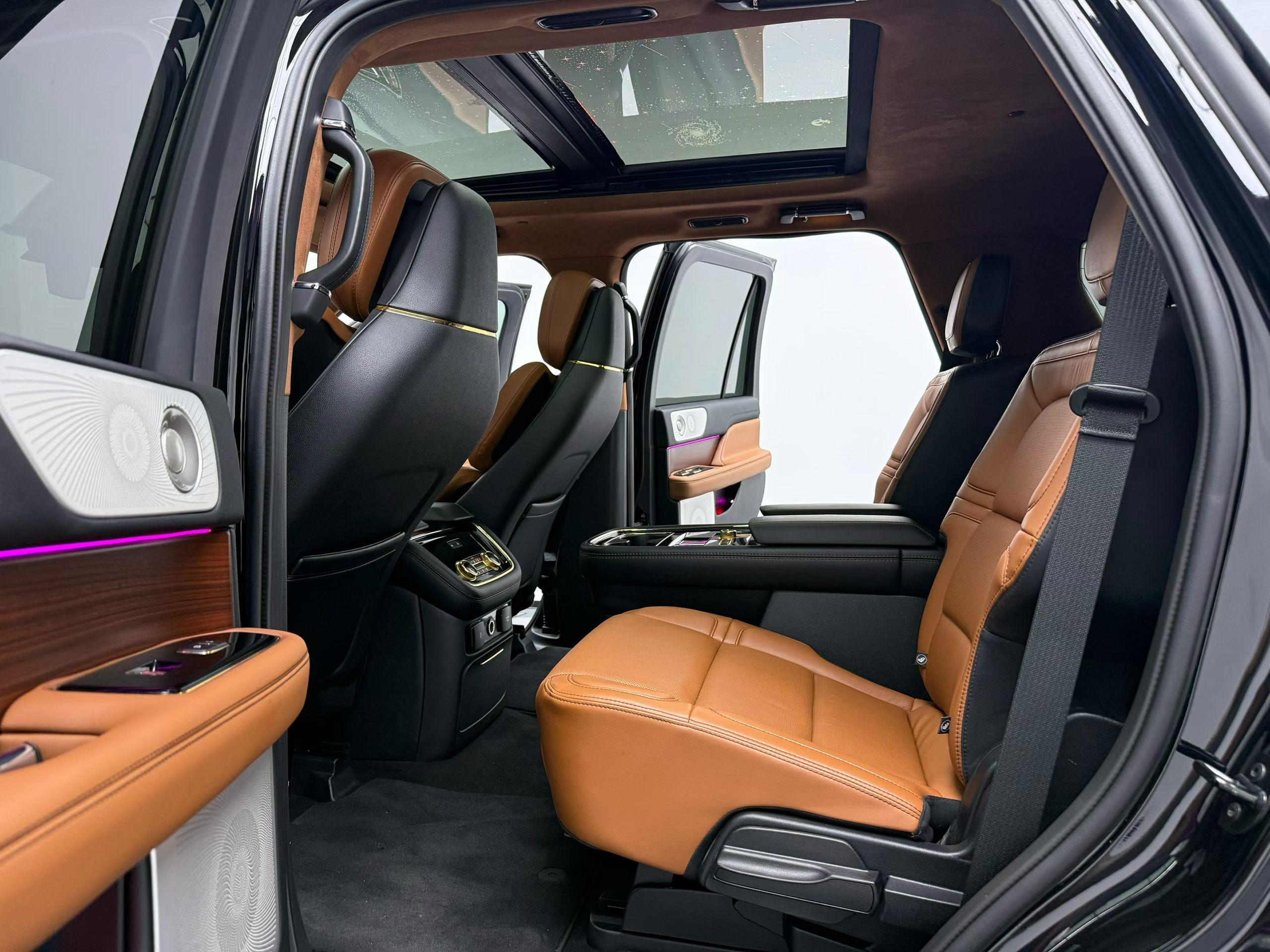 Lincoln Nautilus 2020 thumb 6