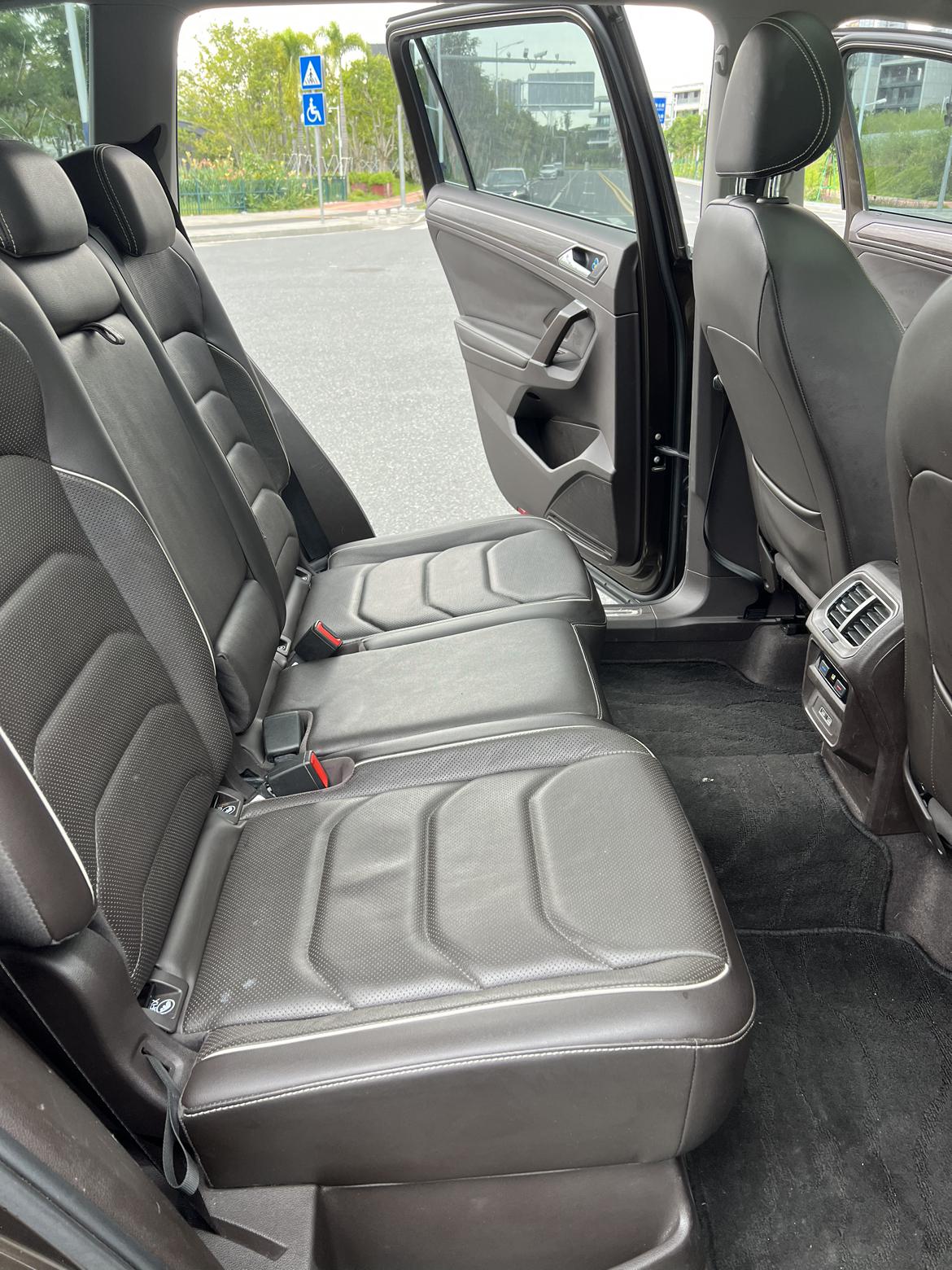 Volkswagen Tiguan 2017 thumb 7