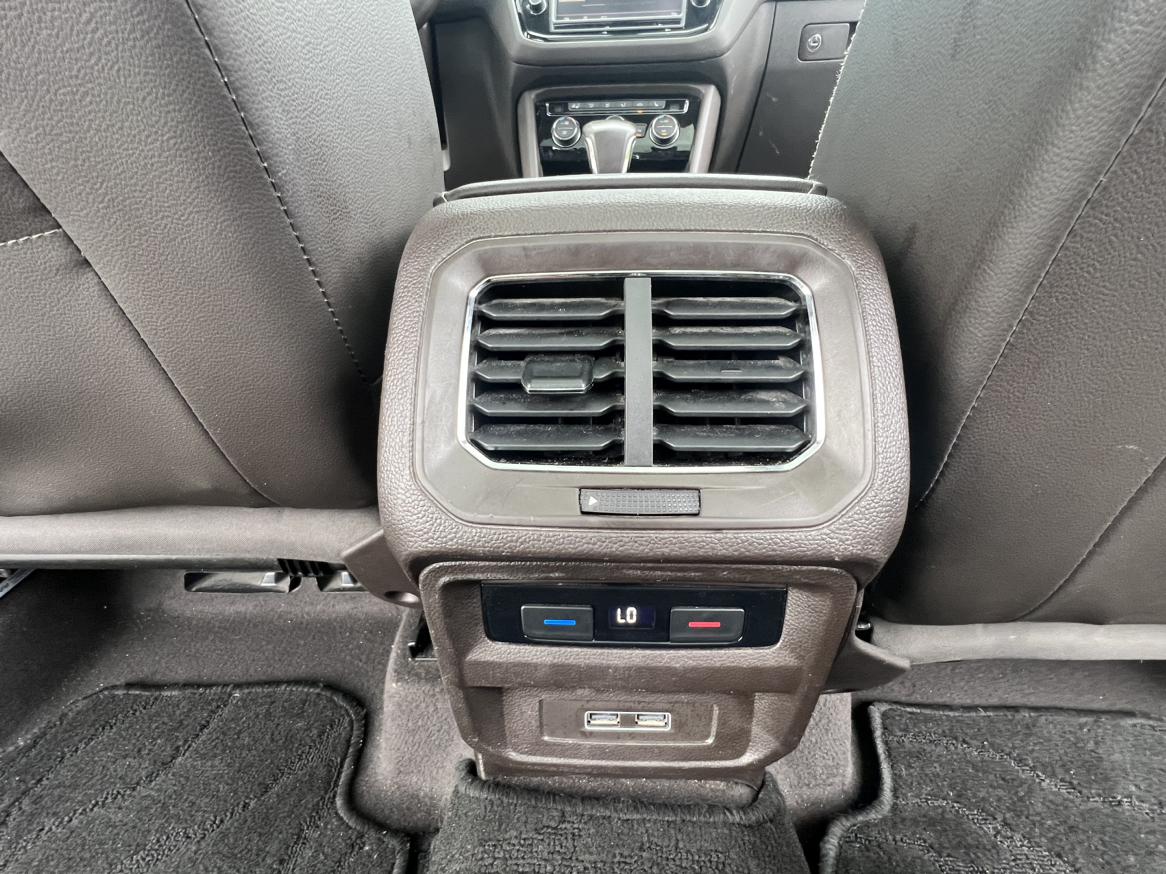 Volkswagen Tiguan 2017 thumb 8