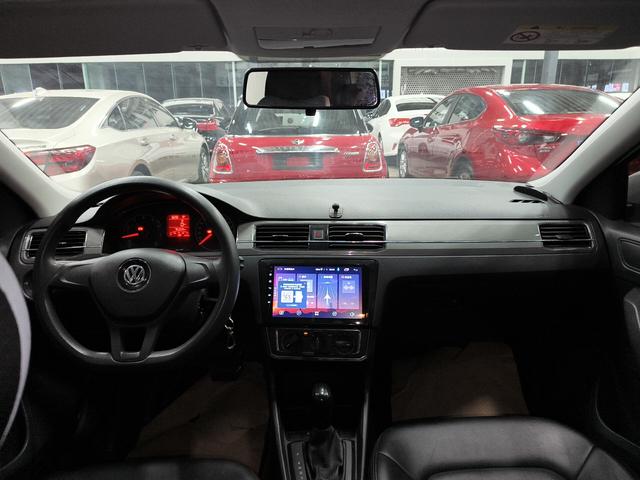 Volkswagen Santana 2019 thumb 3