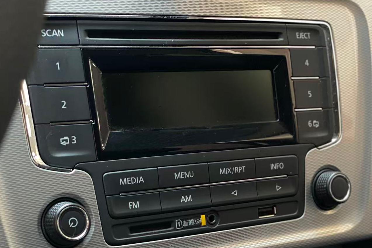Volkswagen Lavida 2013 thumb 9