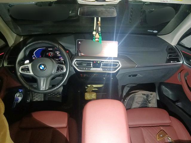 BMW X3 2022 thumb 3