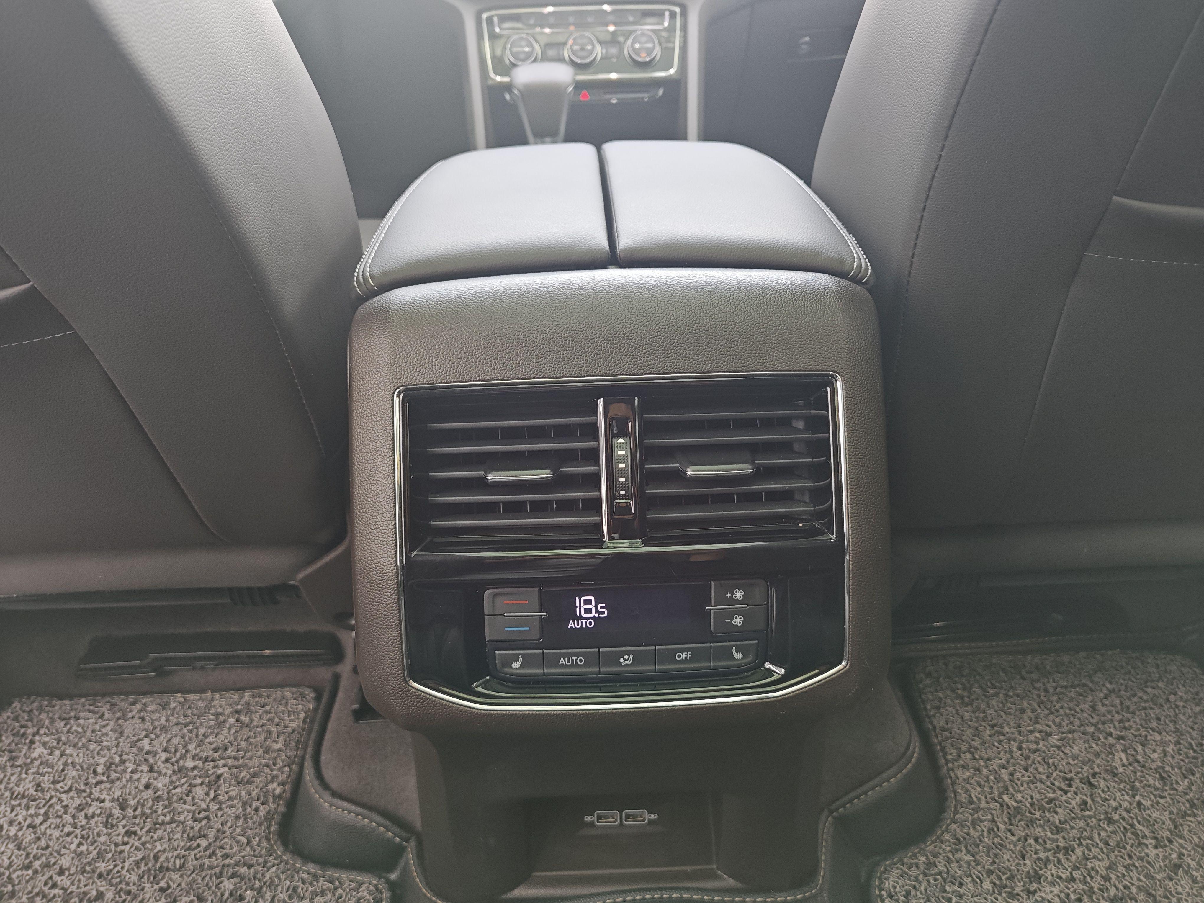 Volkswagen Teramont 2019 thumb 7