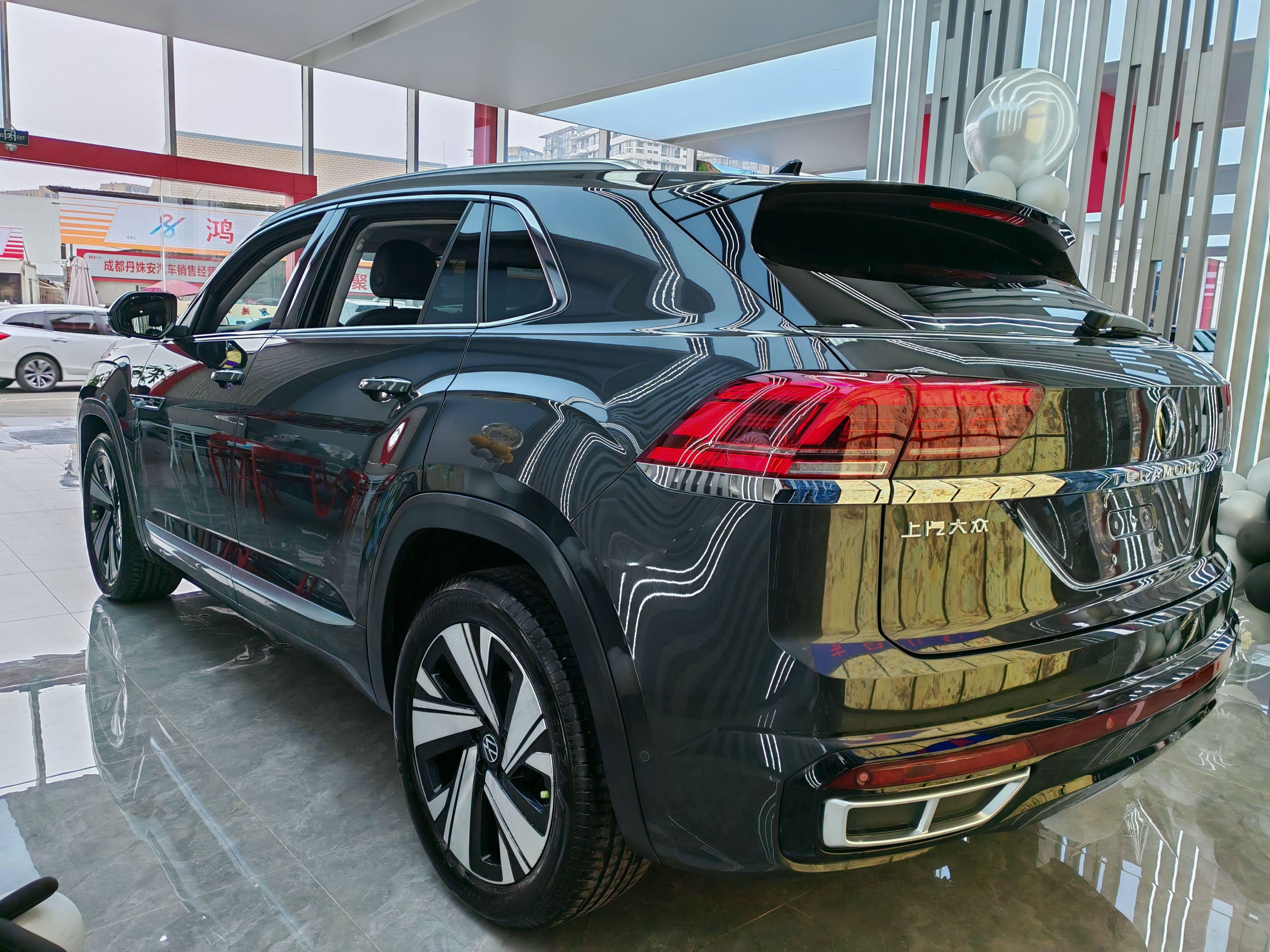 Volkswagen Teramont 2022 thumb 2