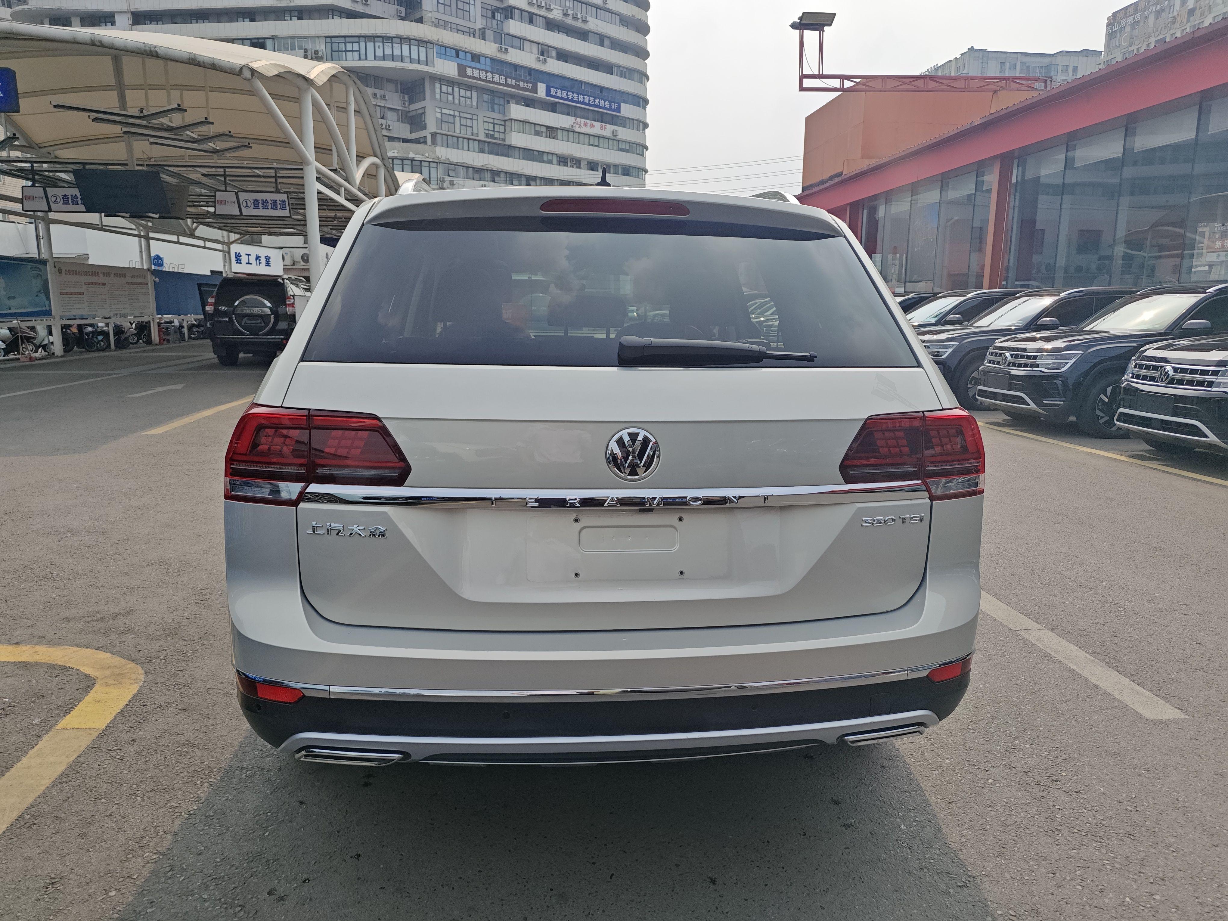 Volkswagen Teramont 2017 thumb 3
