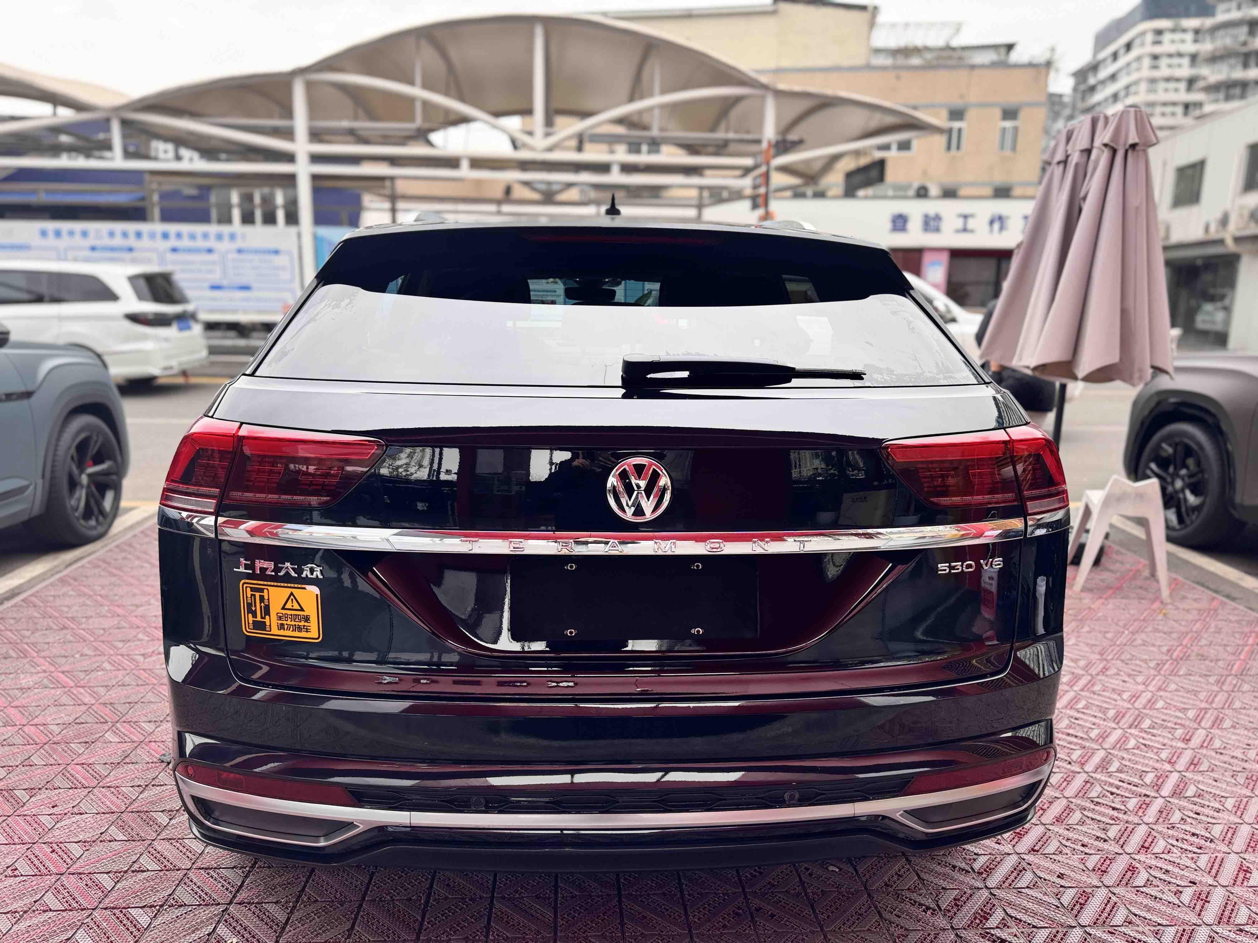 Volkswagen Teramont 2019 thumb 2