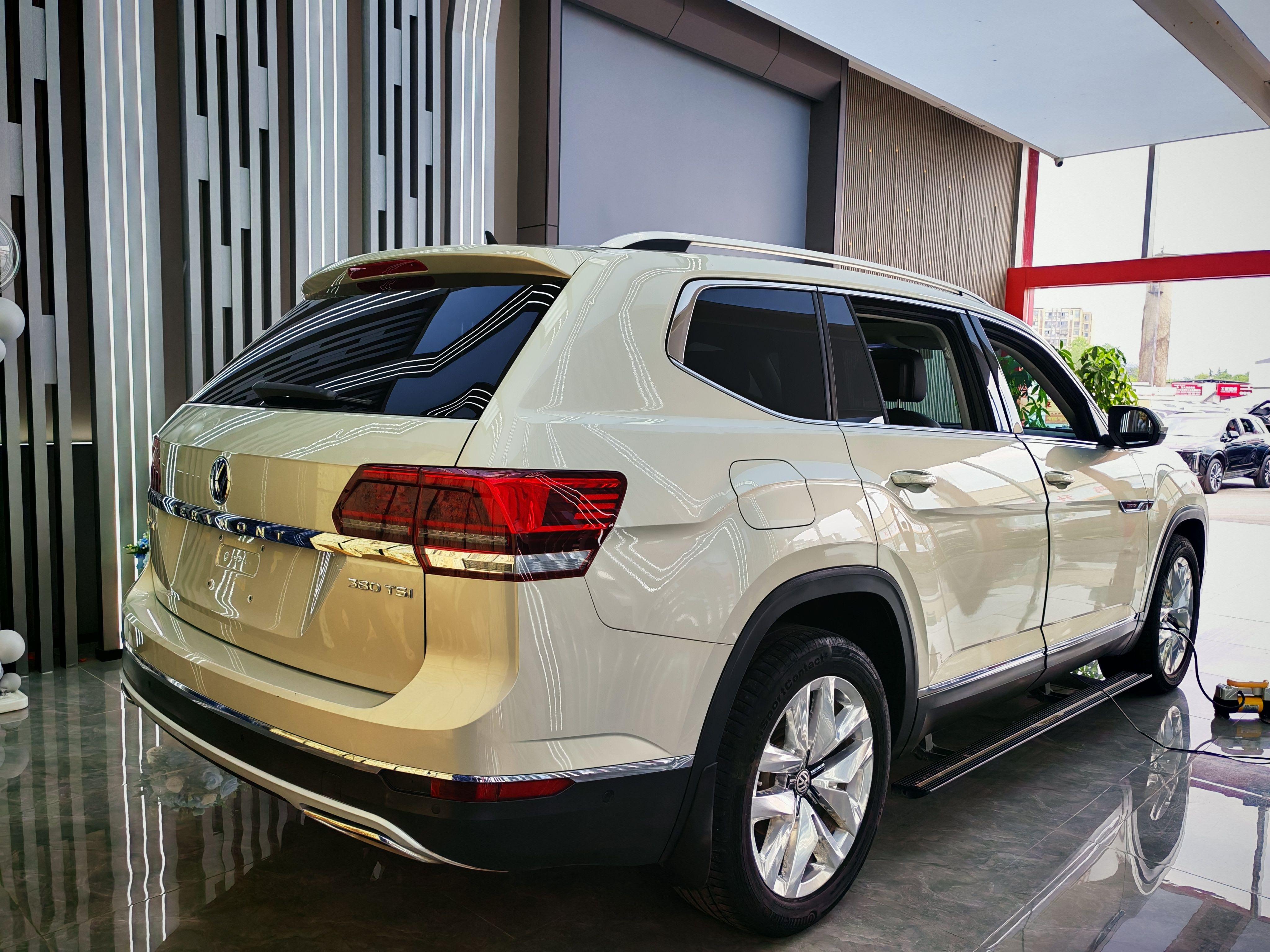 Volkswagen Teramont 2017 thumb 3
