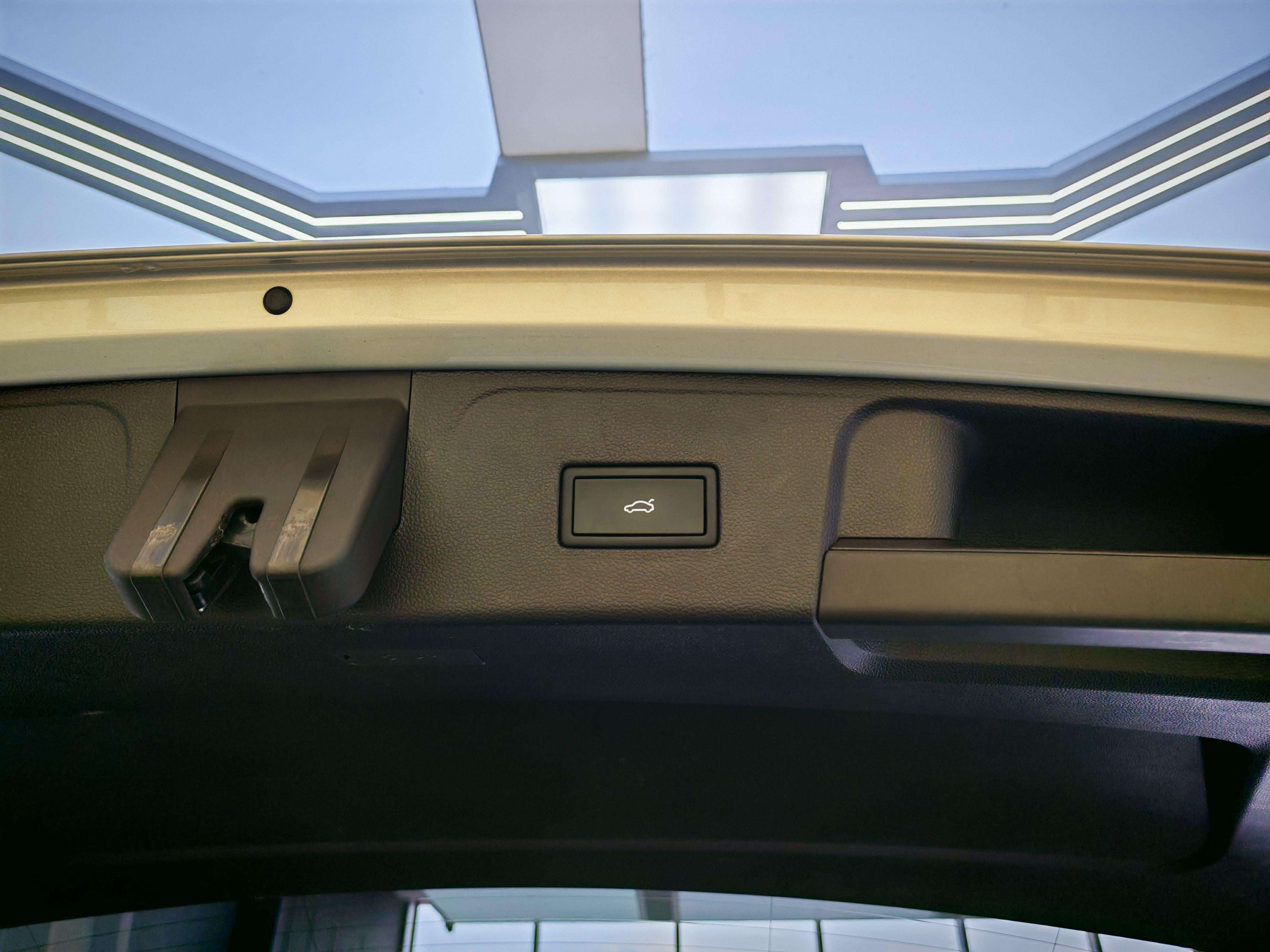 Volkswagen Teramont 2017 thumb 5