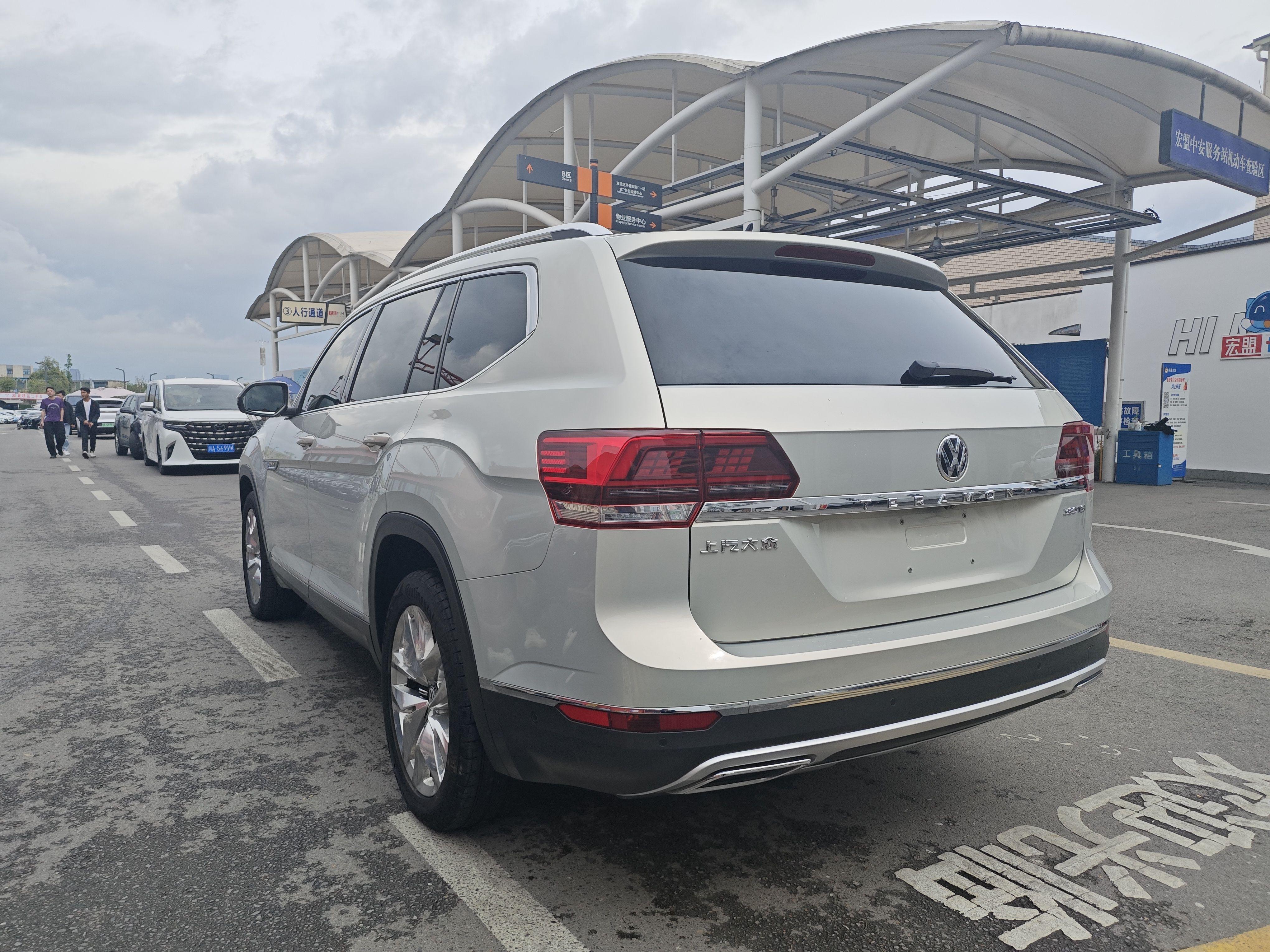 Volkswagen Teramont 2017 thumb 2