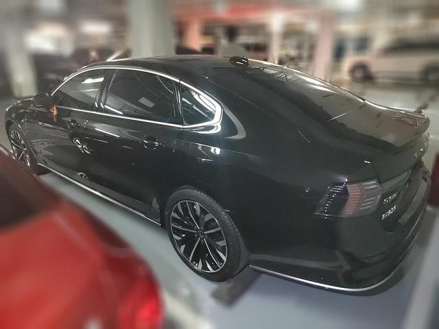 Volvo S90 2026 thumb 4