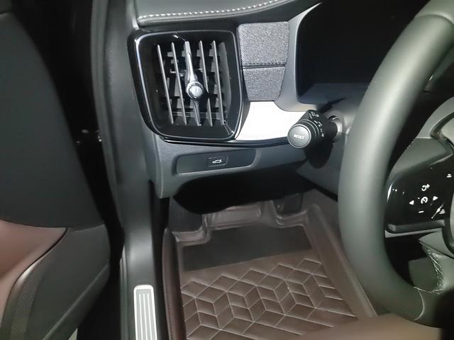 Volvo S90 2026 thumb 11