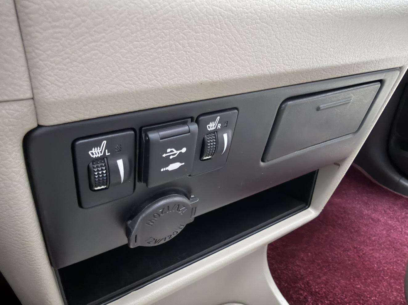 Toyota Sienna 2019 thumb 9