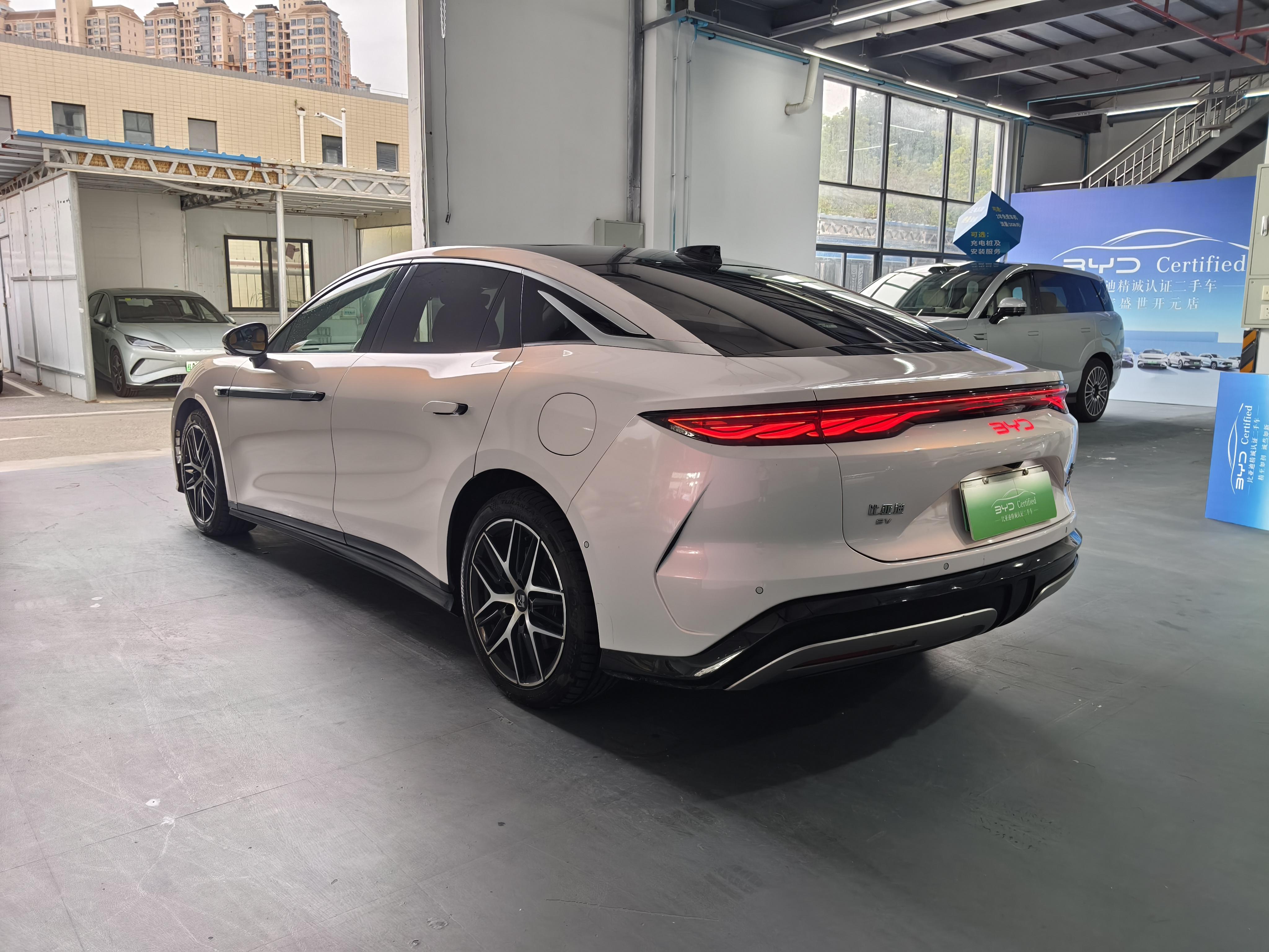 BYD Han 2025 thumb 3