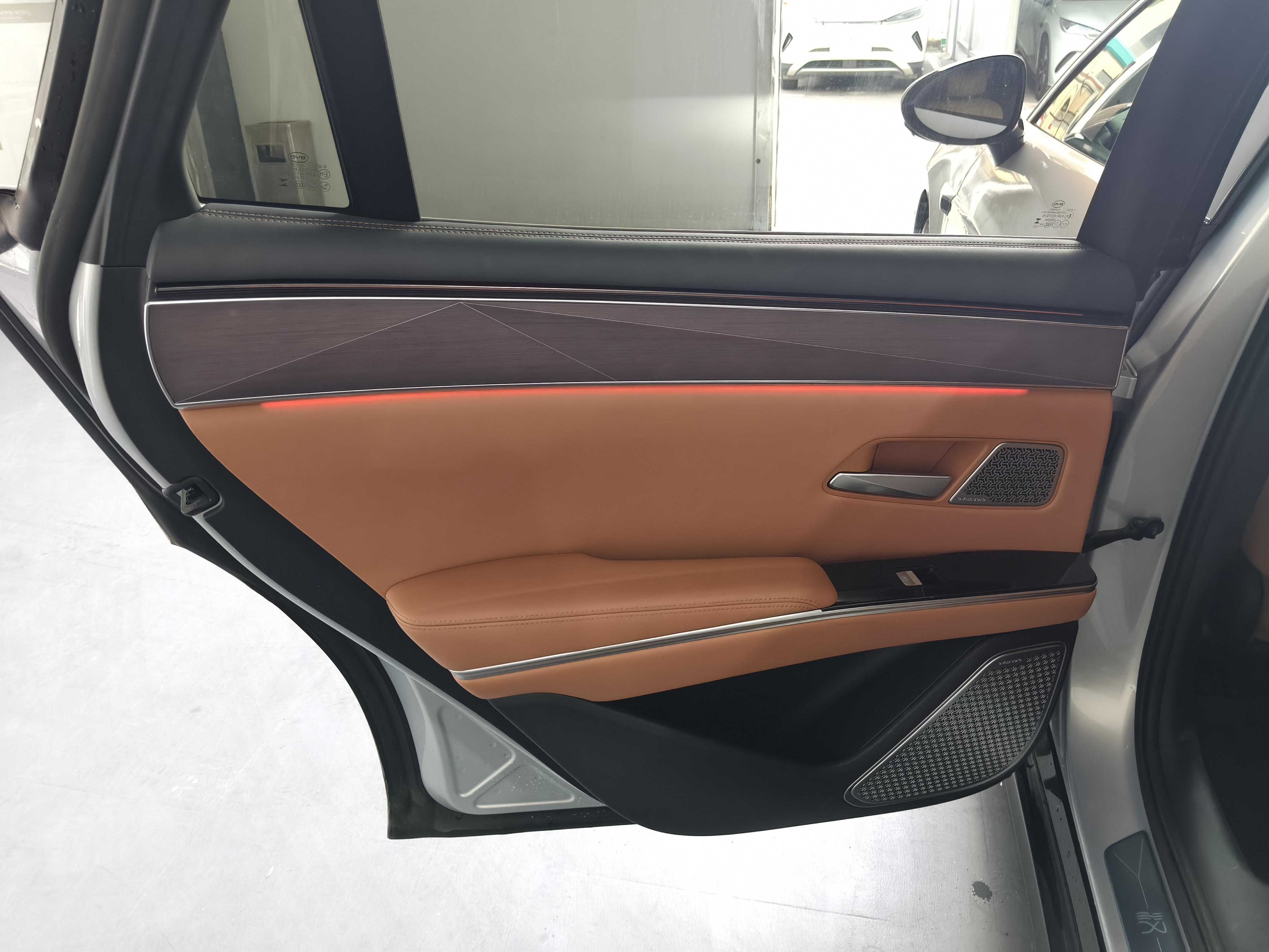 BYD Han 2025 thumb 7