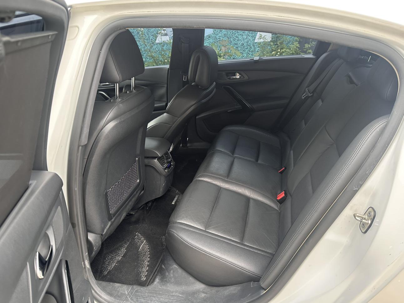 Peugeot 508 2013 thumb 10