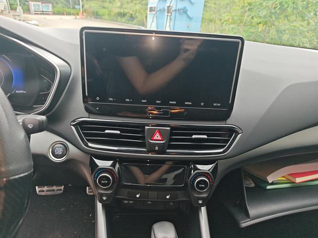 Hyundai Lafesta 2019 thumb 6
