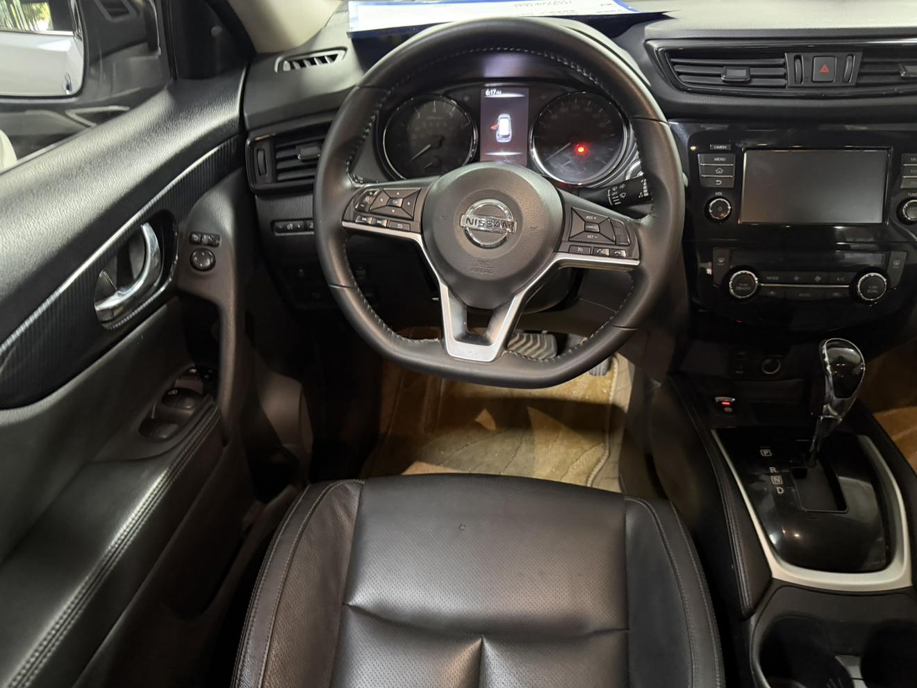 Nissan X-Trail 2017 thumb 12