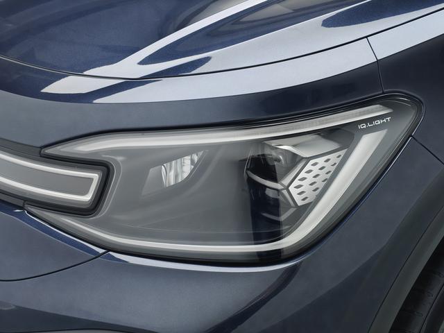 Volkswagen ID.6 2022 thumb 10