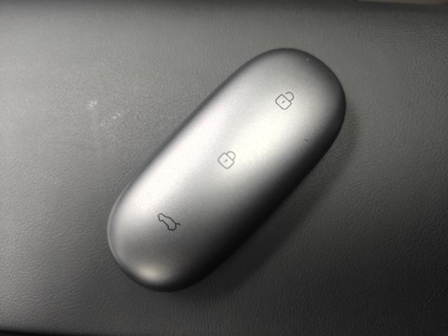 Lixiang (Li Auto) L8 2023 thumb 9