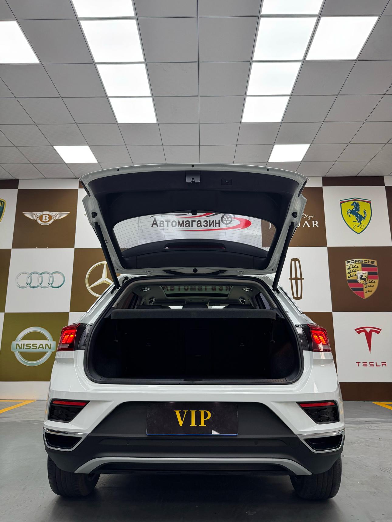 Volkswagen T-Roc 2022 thumb 8