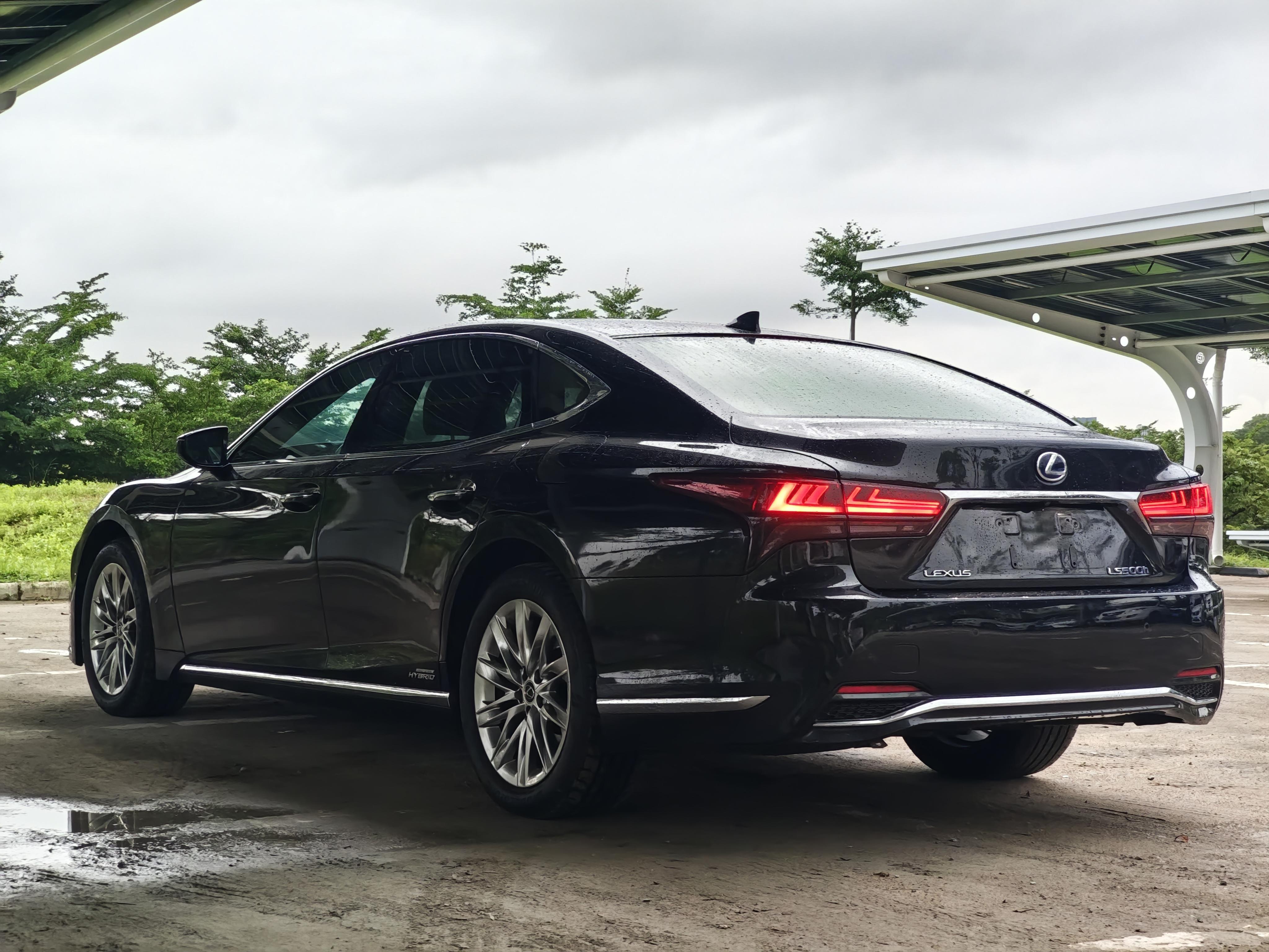 Lexus LS 2021 thumb 3