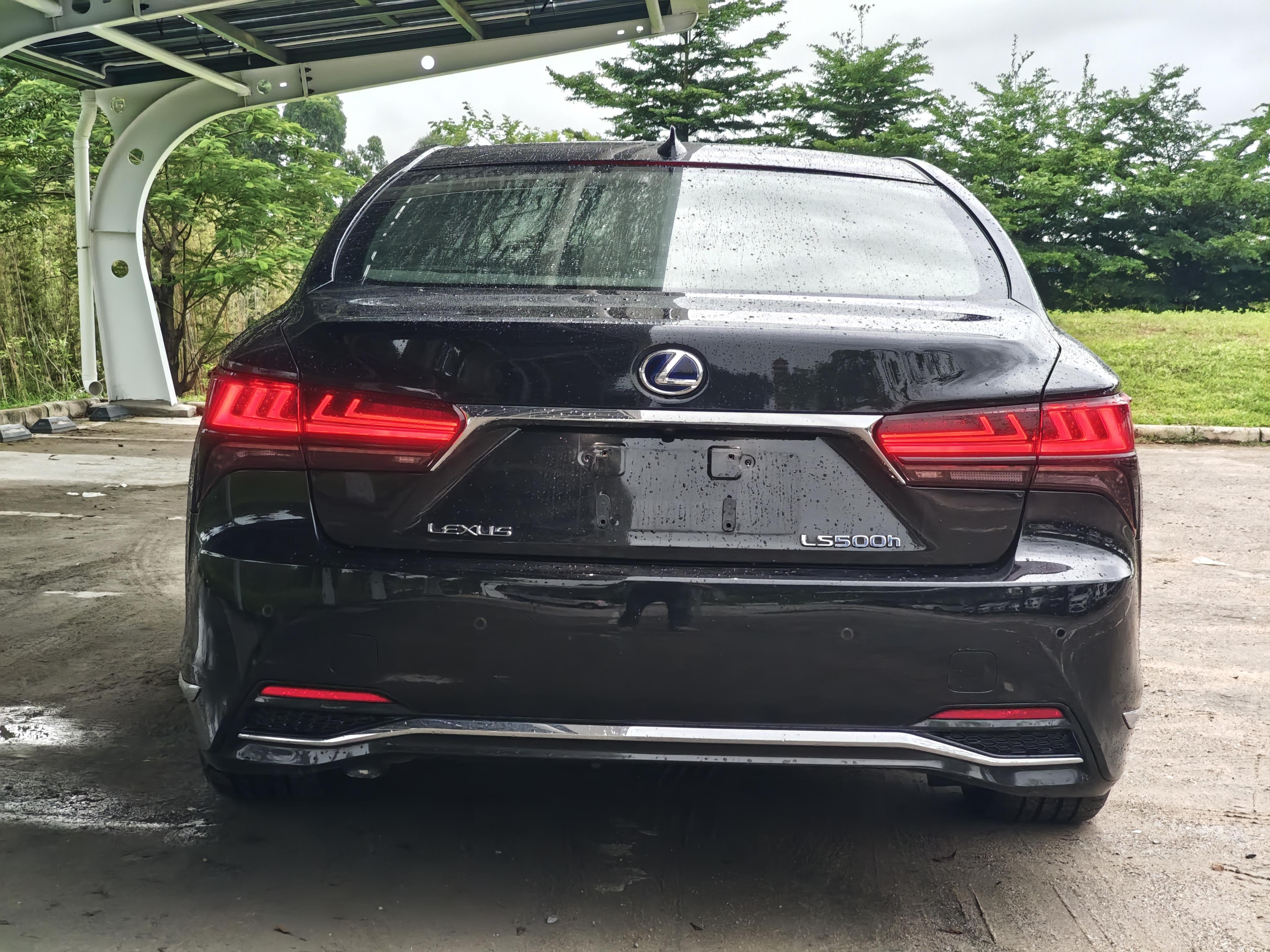 Lexus LS 2021 thumb 4