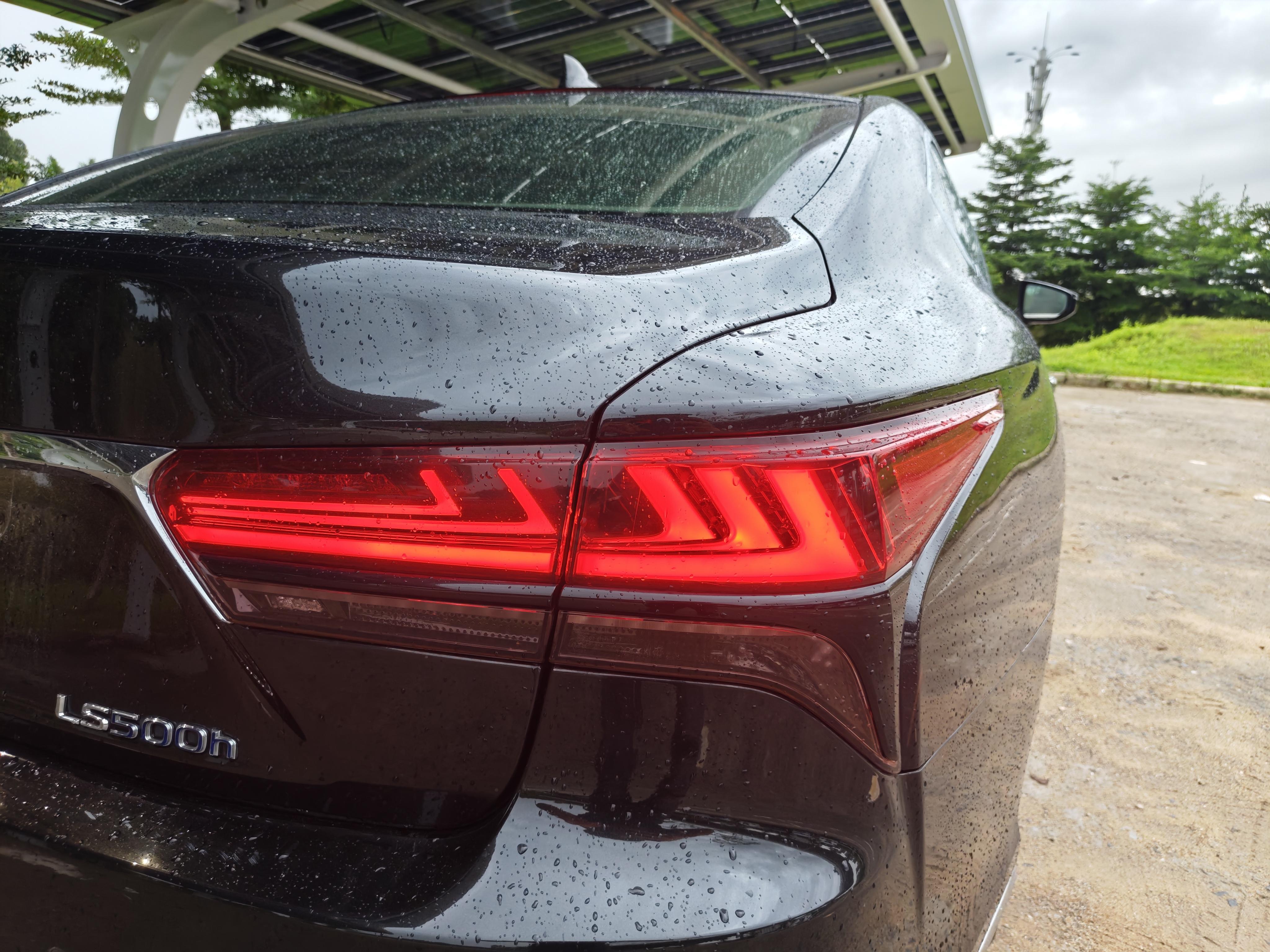 Lexus LS 2021 thumb 8