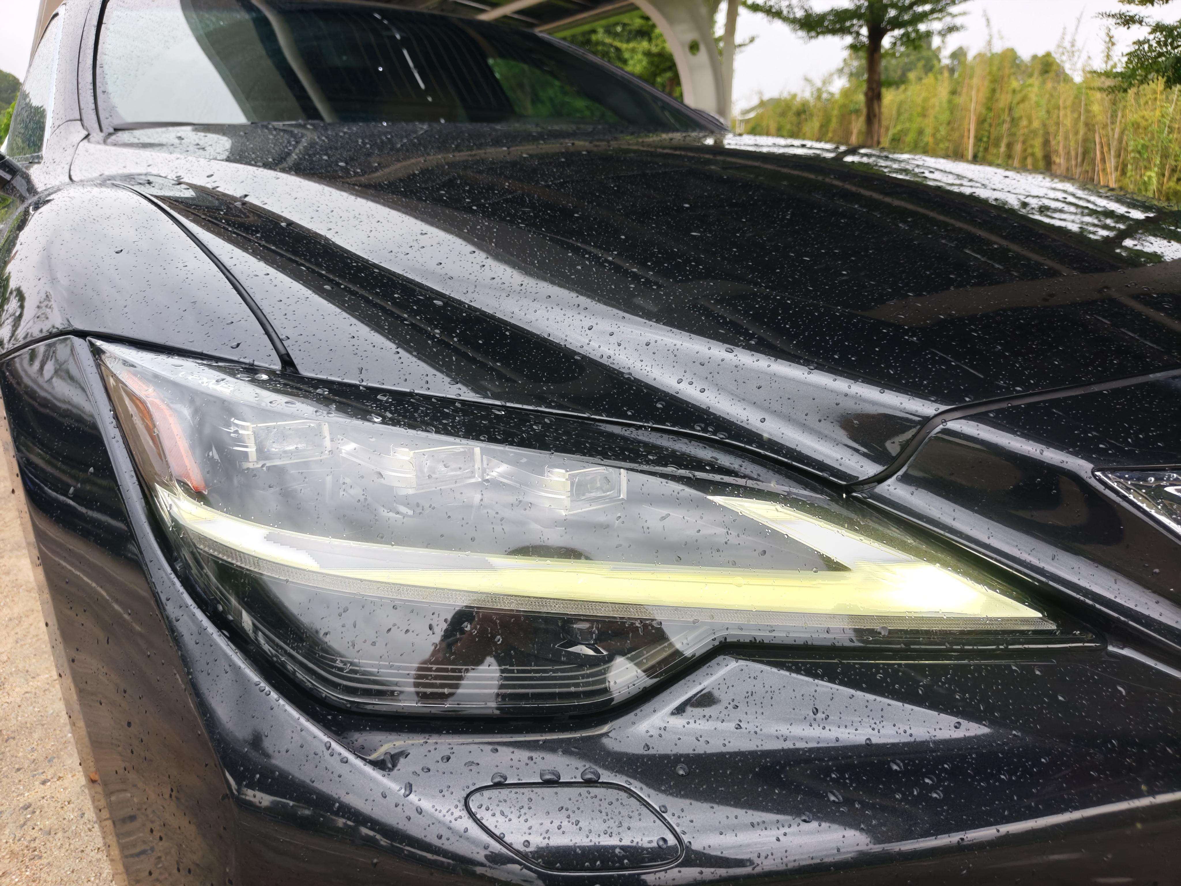 Lexus LS 2021 thumb 12
