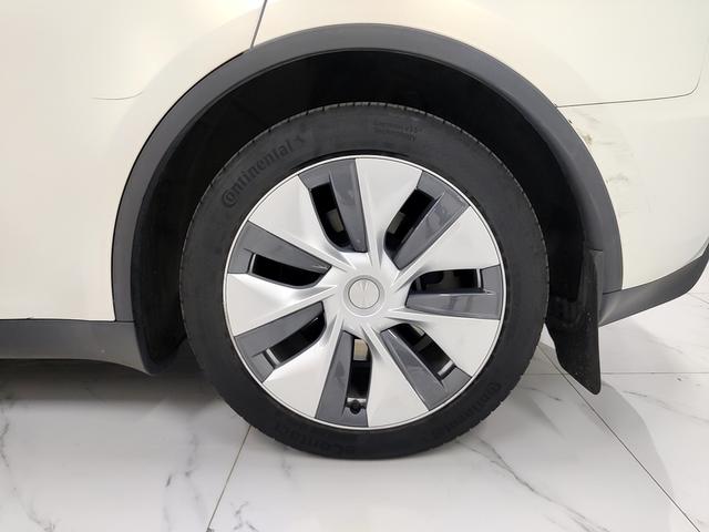 Tesla Model Y 2022 thumb 7