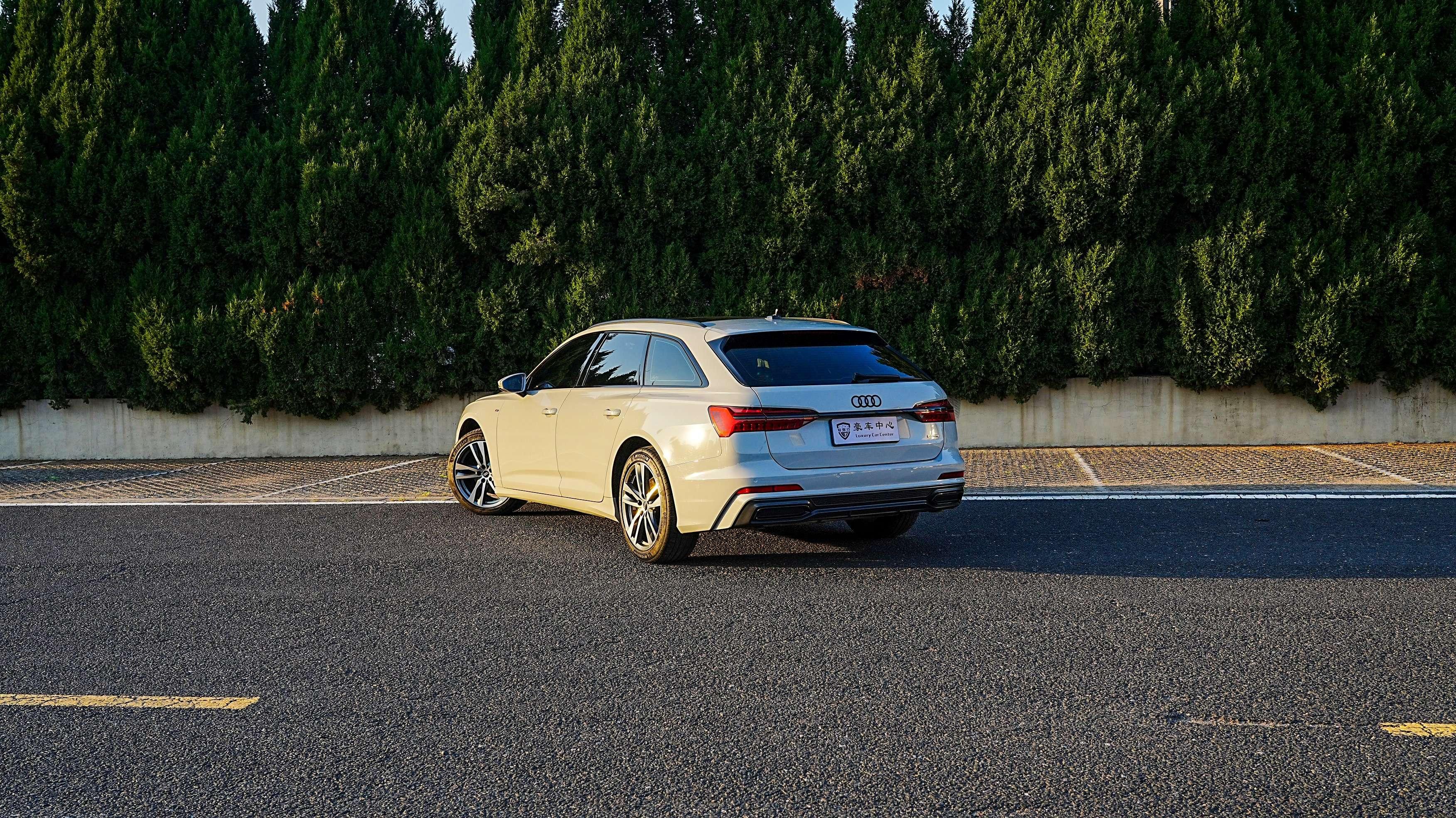 Audi A6 2022 thumb 3