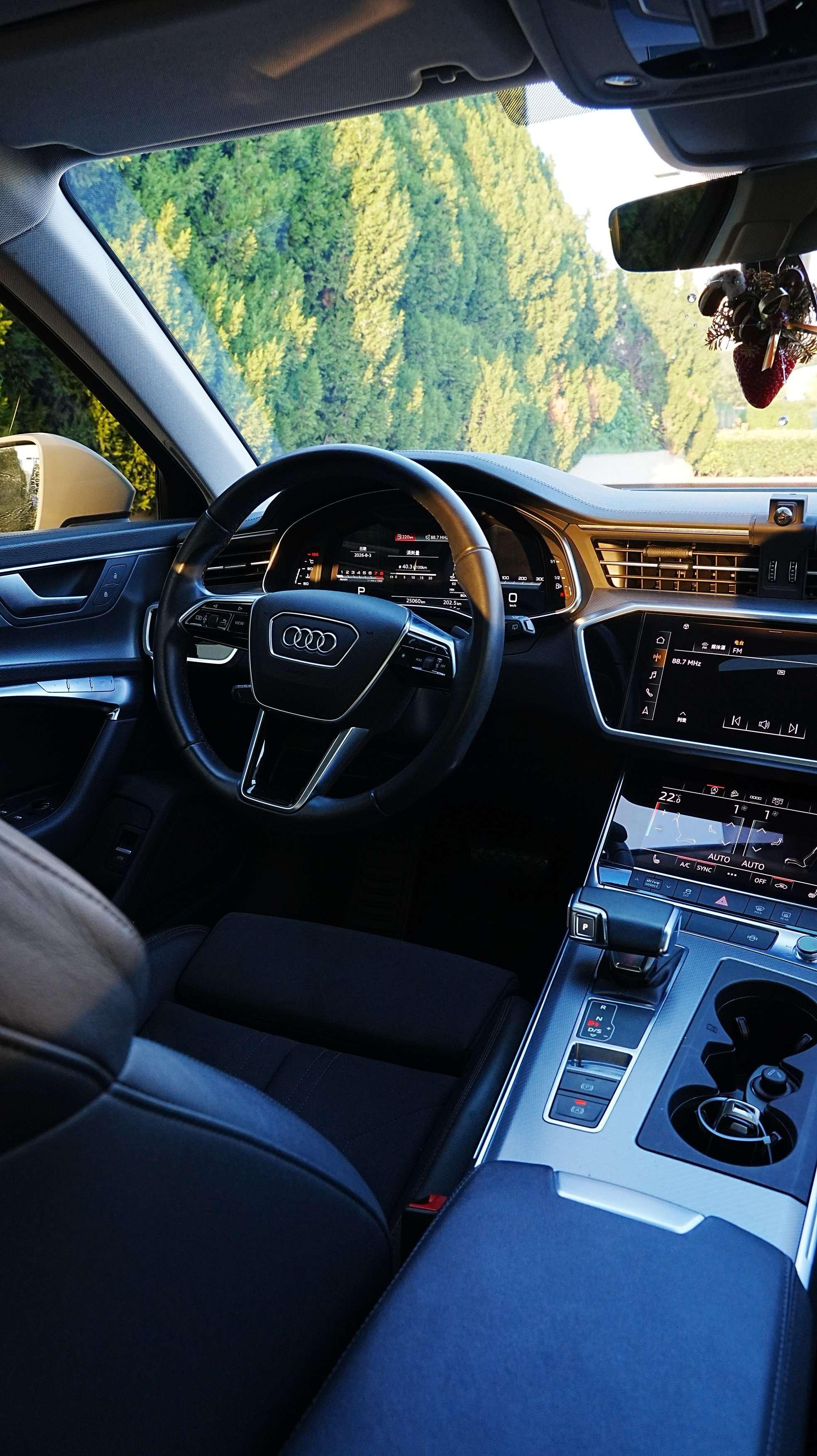 Audi A6 2022 thumb 9