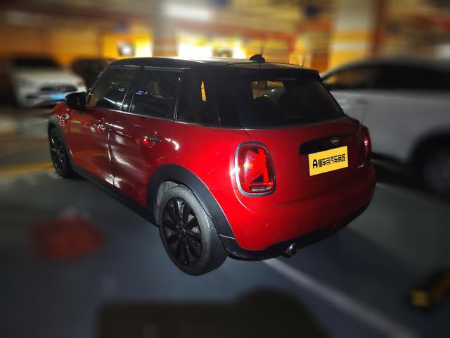 Mini Hatch 2019 thumb 2
