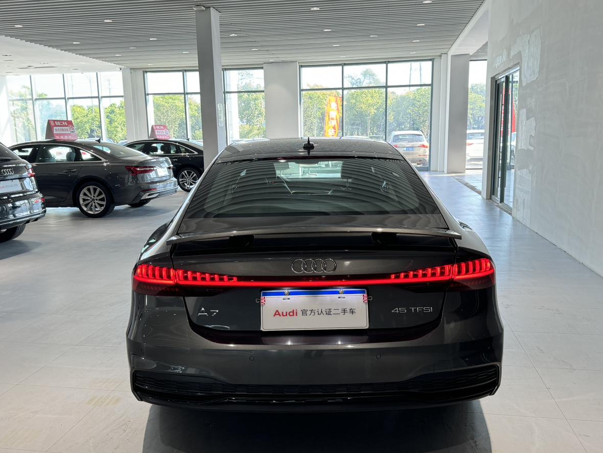 Audi A7 2024 thumb 2