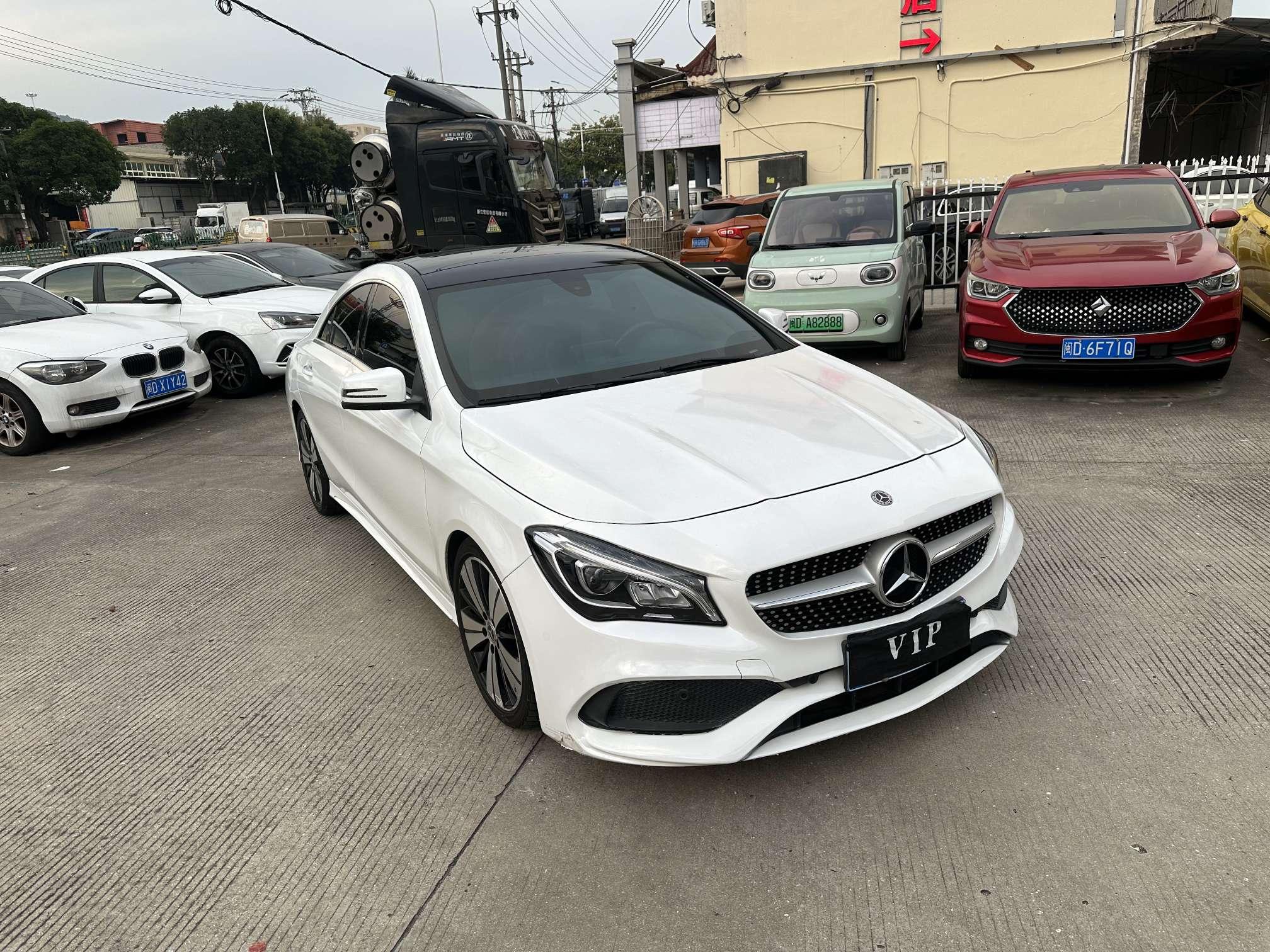 Mercedes-Benz CLA 2018 thumb 10